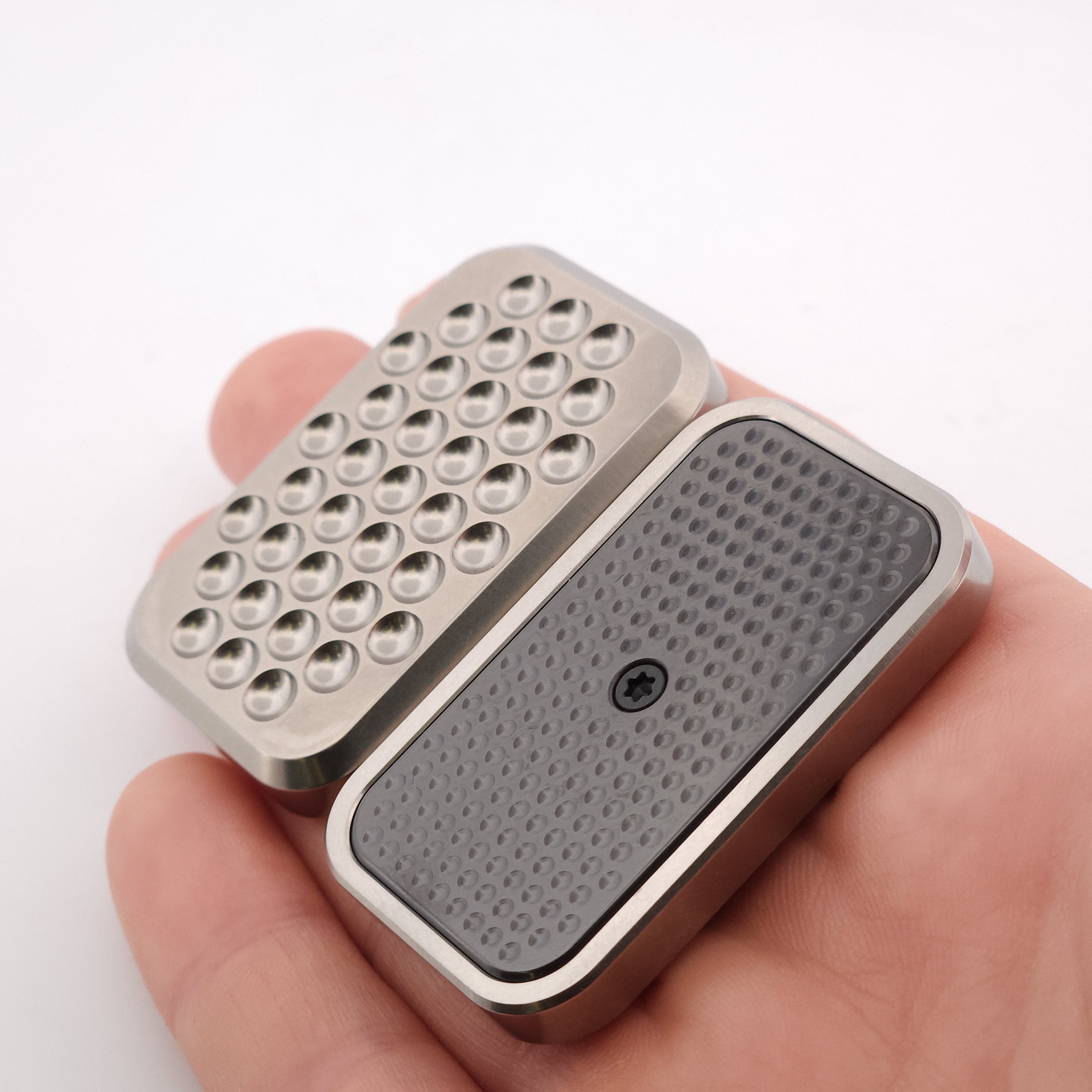 TA-220-M : Dimple