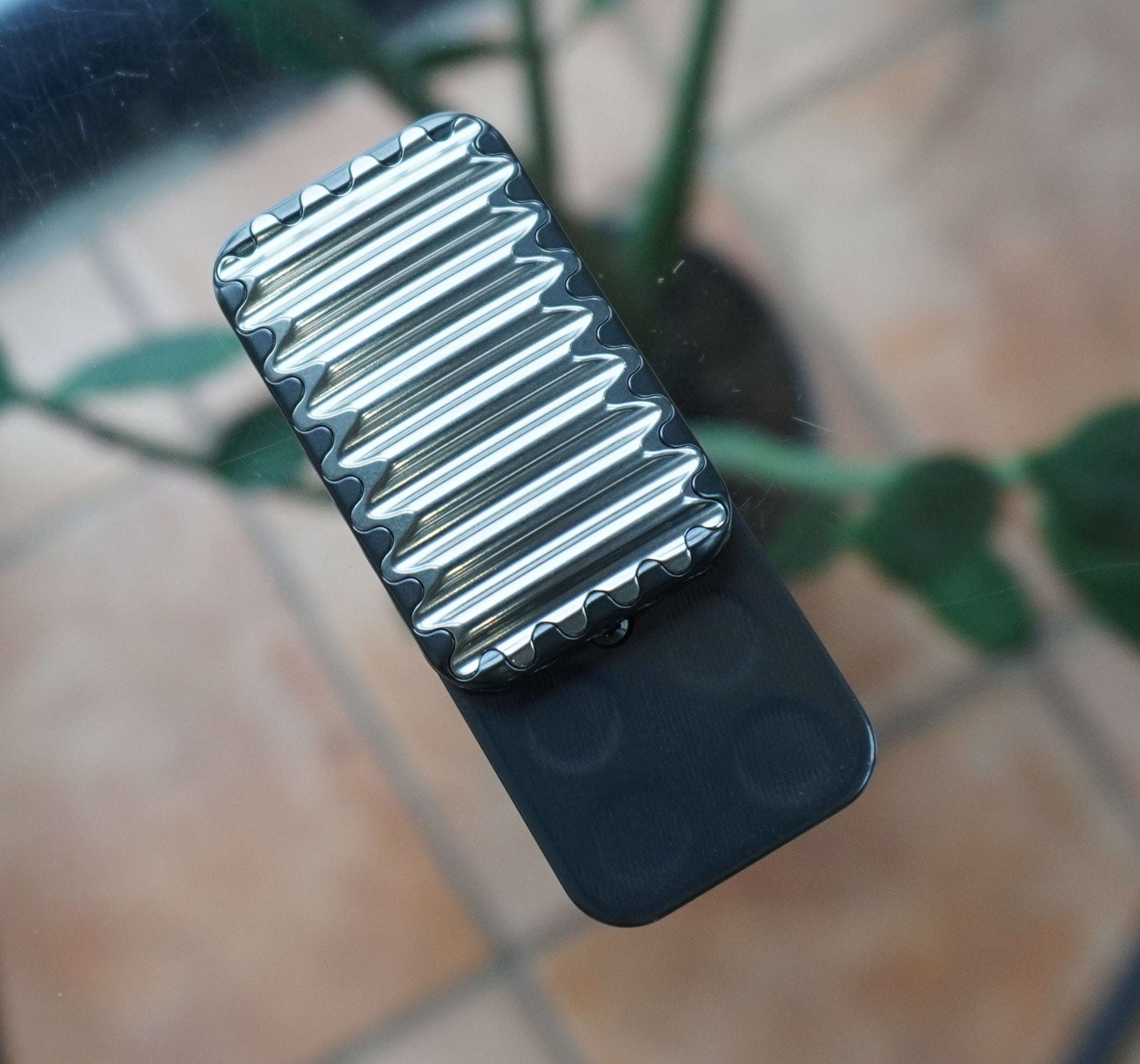 Crinkle - SD200 - Zirconium / Titanium (Matte) / Zirconium - 3-Click