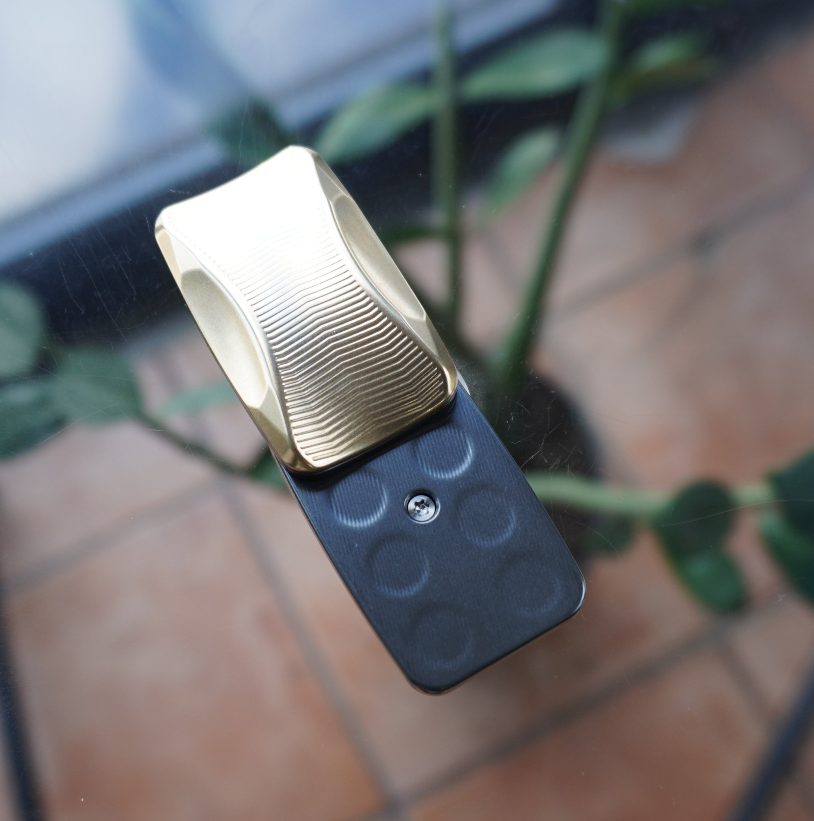 Sweep - SD270 - Brass - 3-Click