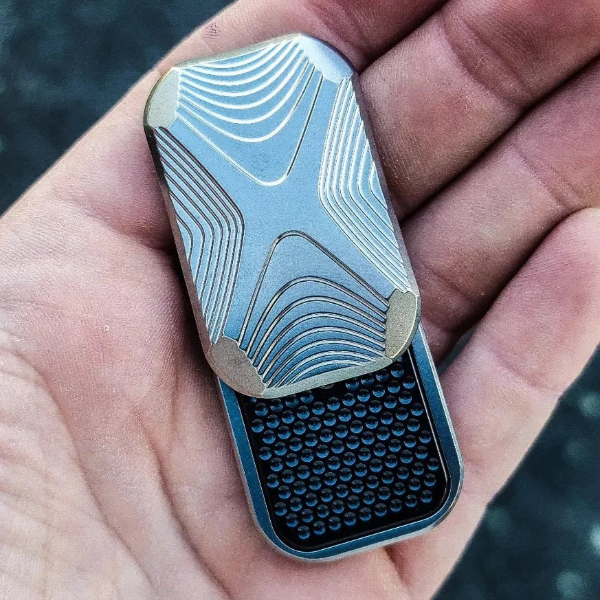 ToadX™ 3-Click - Titanium Slider (Pre-order)