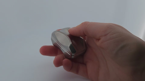 Titanium LAA021 -  Fat Toad 