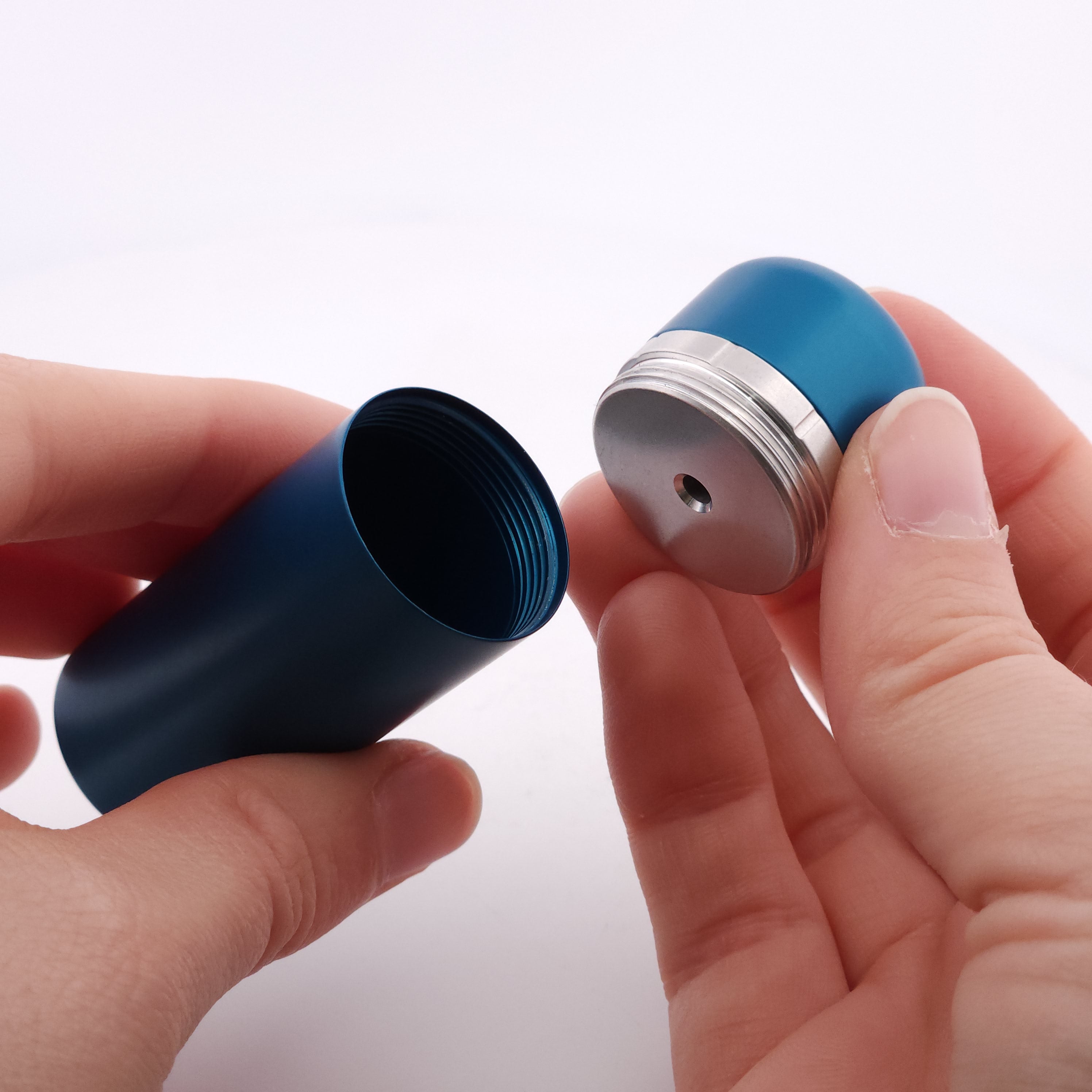 OAC563 - "SaniTi" Bottle (Aluminium Version)