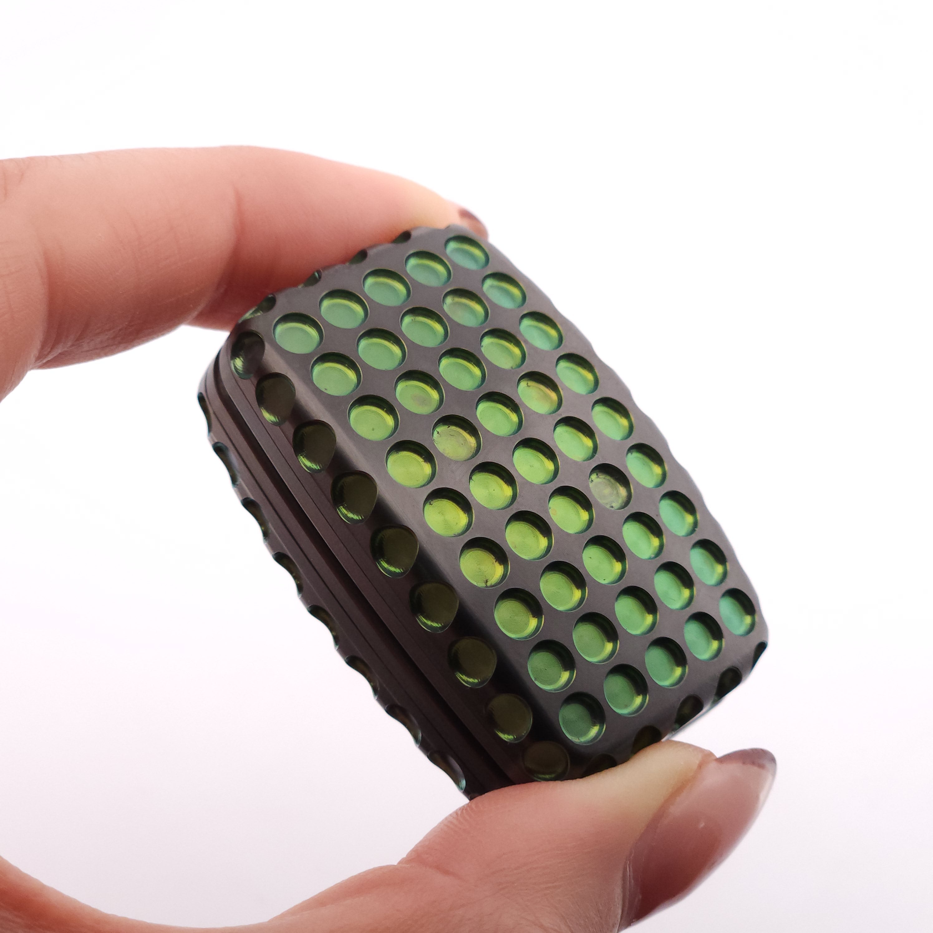 ZA-457-L: Pebble "Dimple" *BLEM*