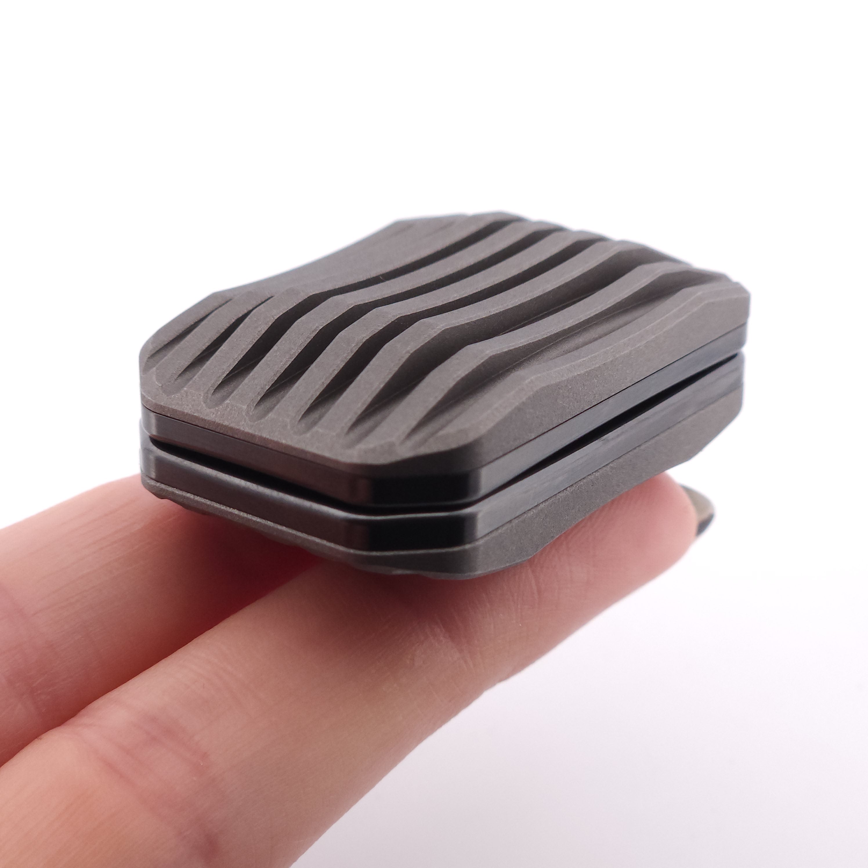 TA-340-L: Egg Slicer