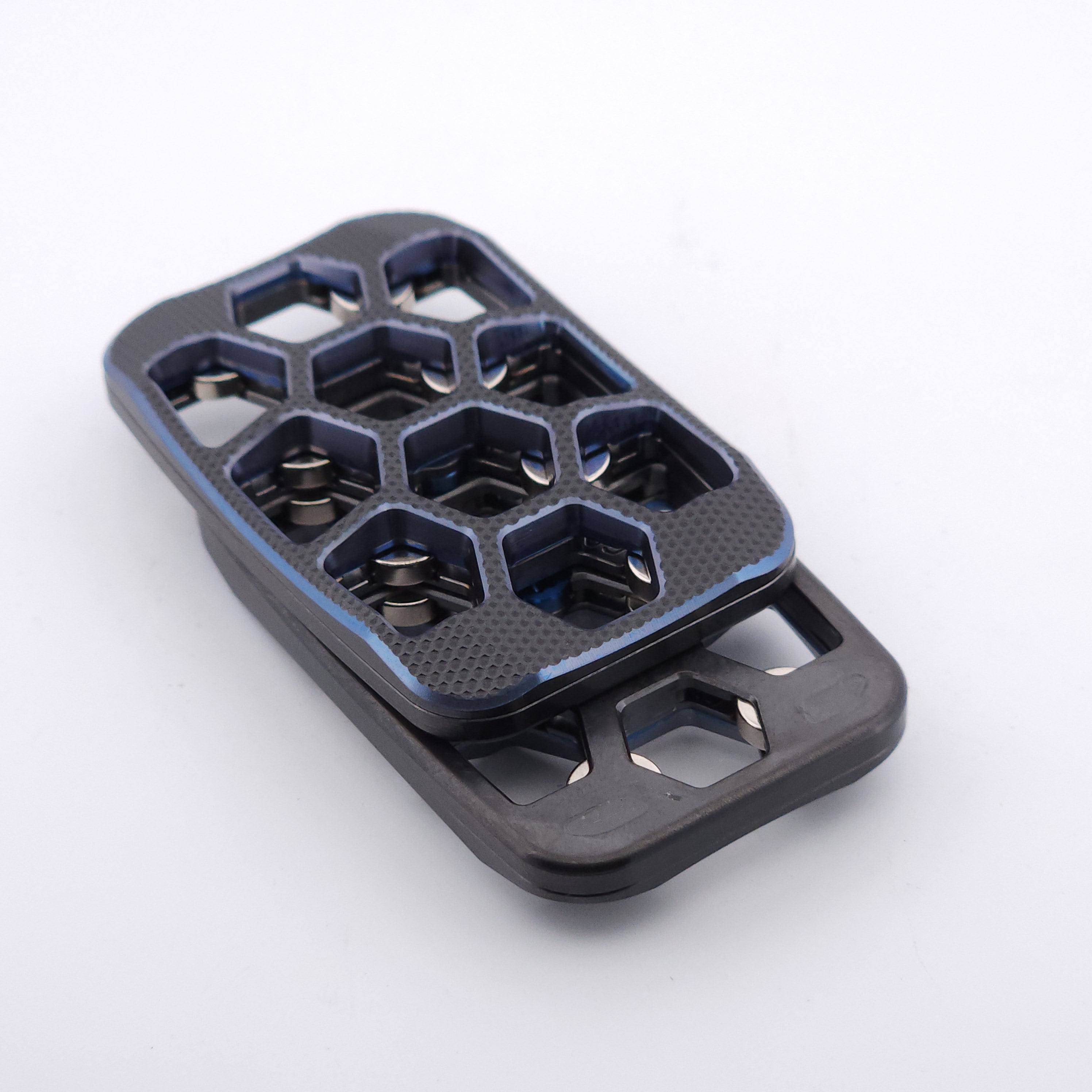 ZAD484 - Skelly Hex "Fine Golf"