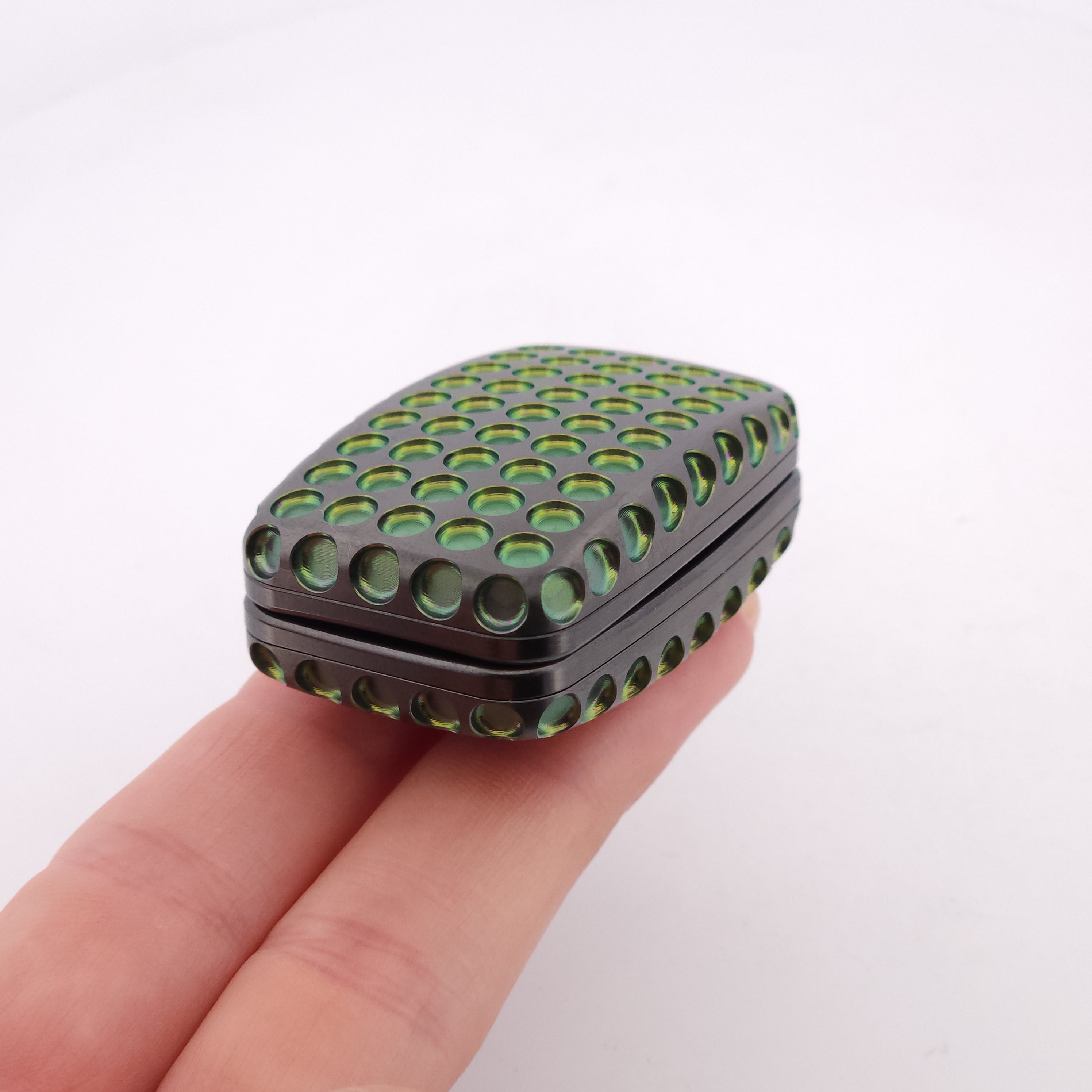 ZA-463-L: Pebble "Dimple"