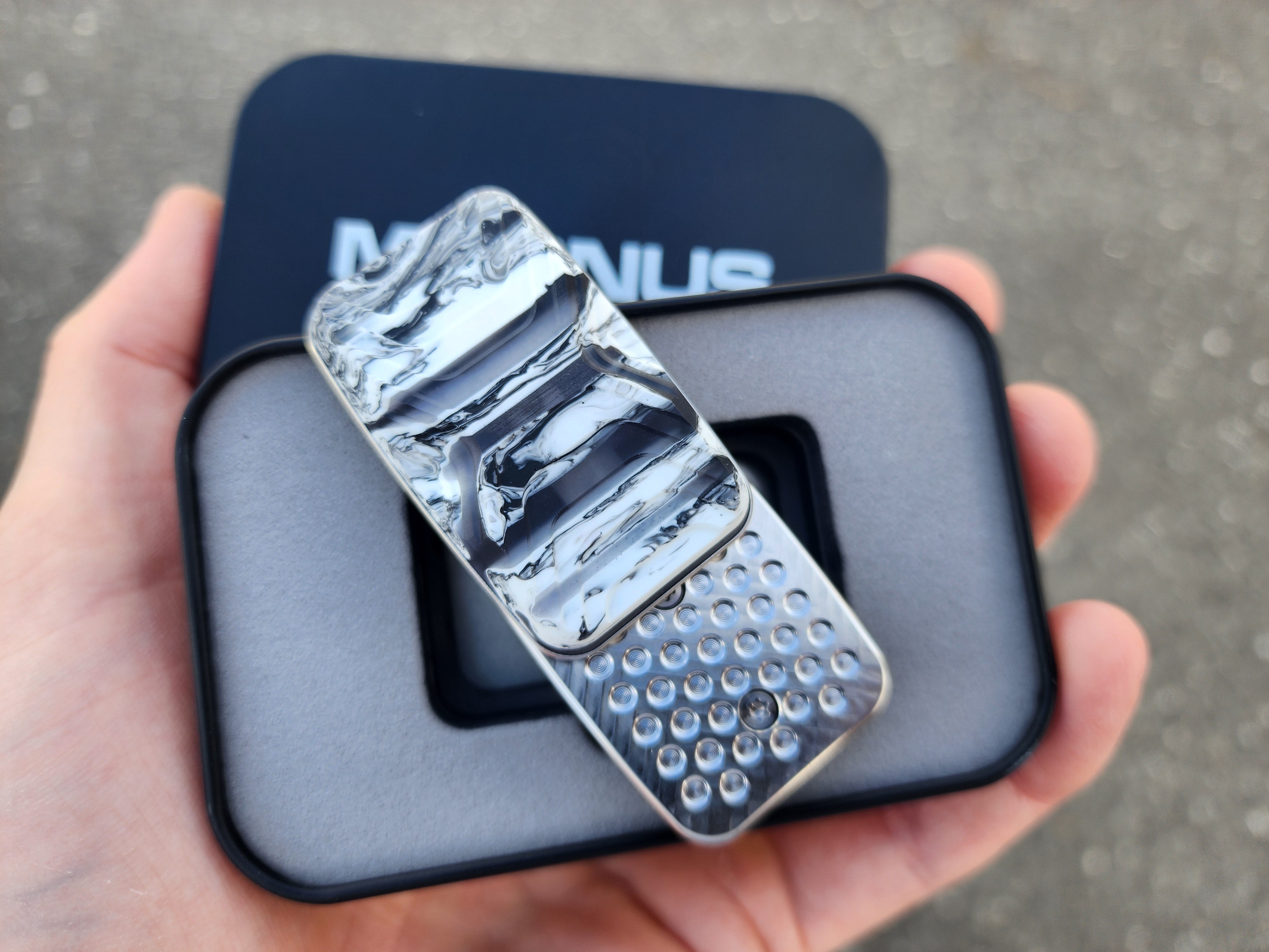 Resin Slider SB127 - SuperGrub 3-Click