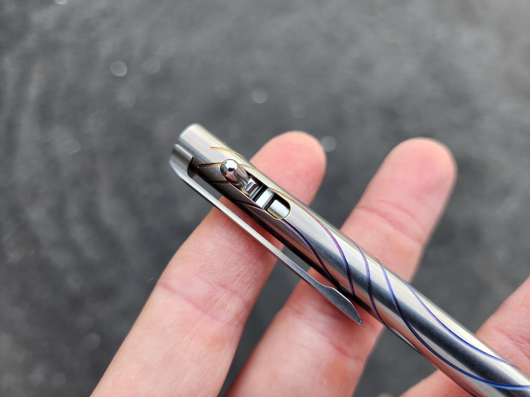 Custom Pen - Titanium Clickshift™ - CPA009 – Magnus Fidgets