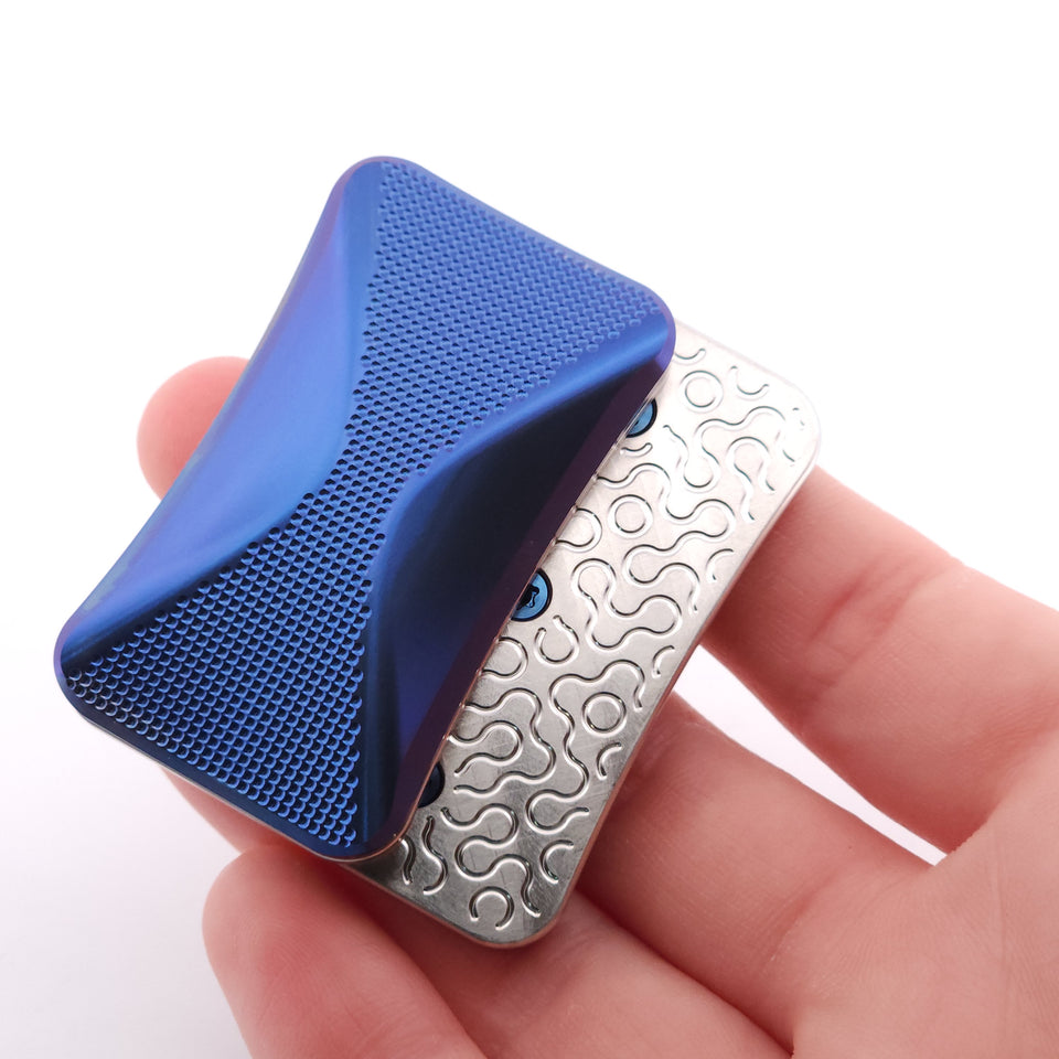 MCD004-4 "Binky"