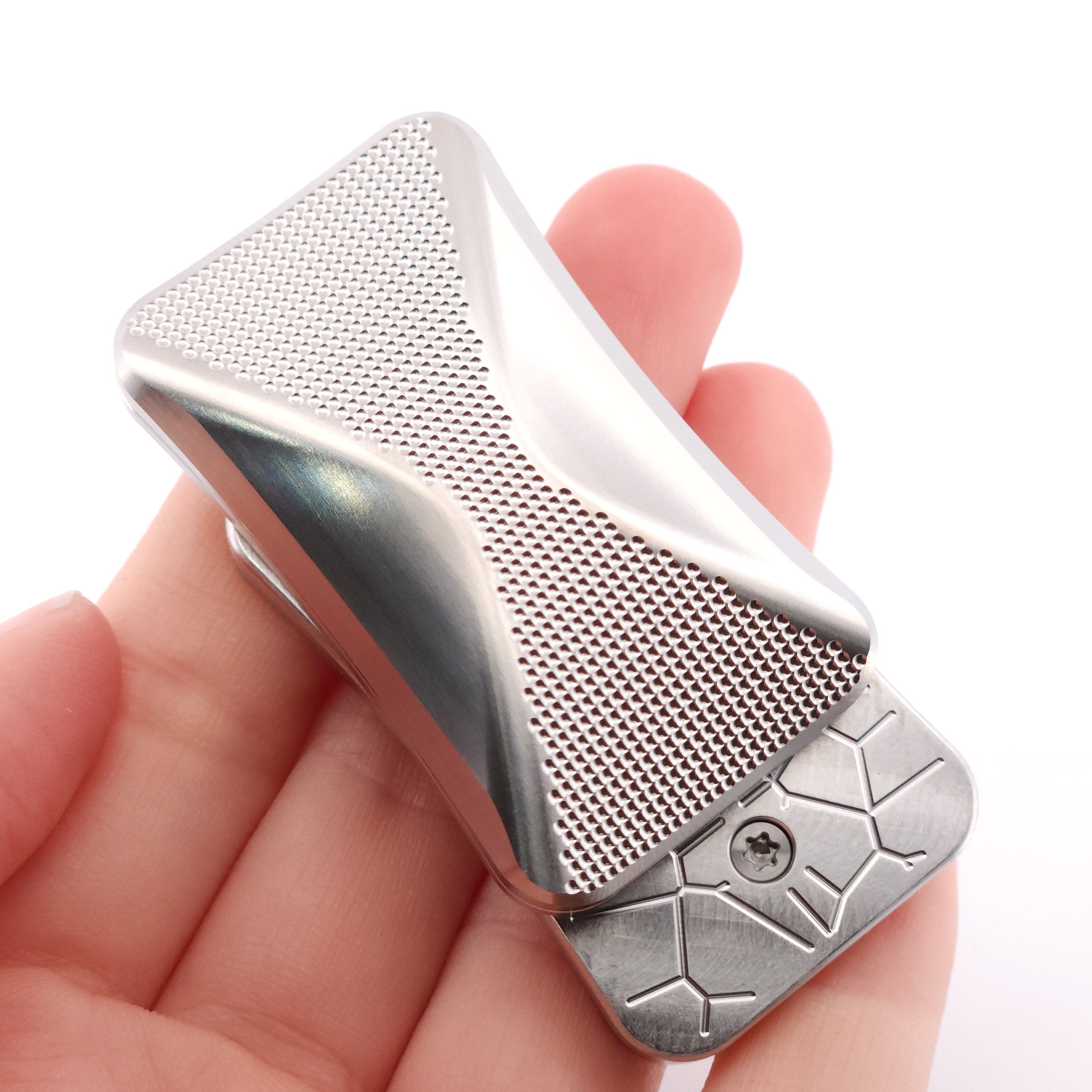 MCD004-1 "Binky"