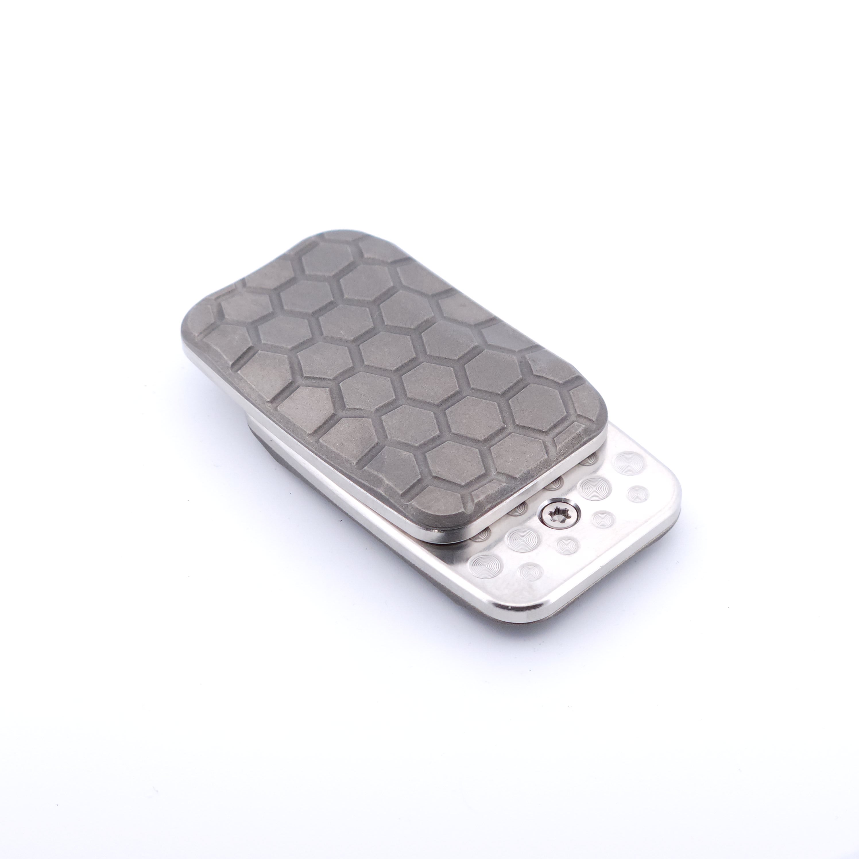 Zirconium (Stonewash) SG089 - Squashed Toad "Hex"