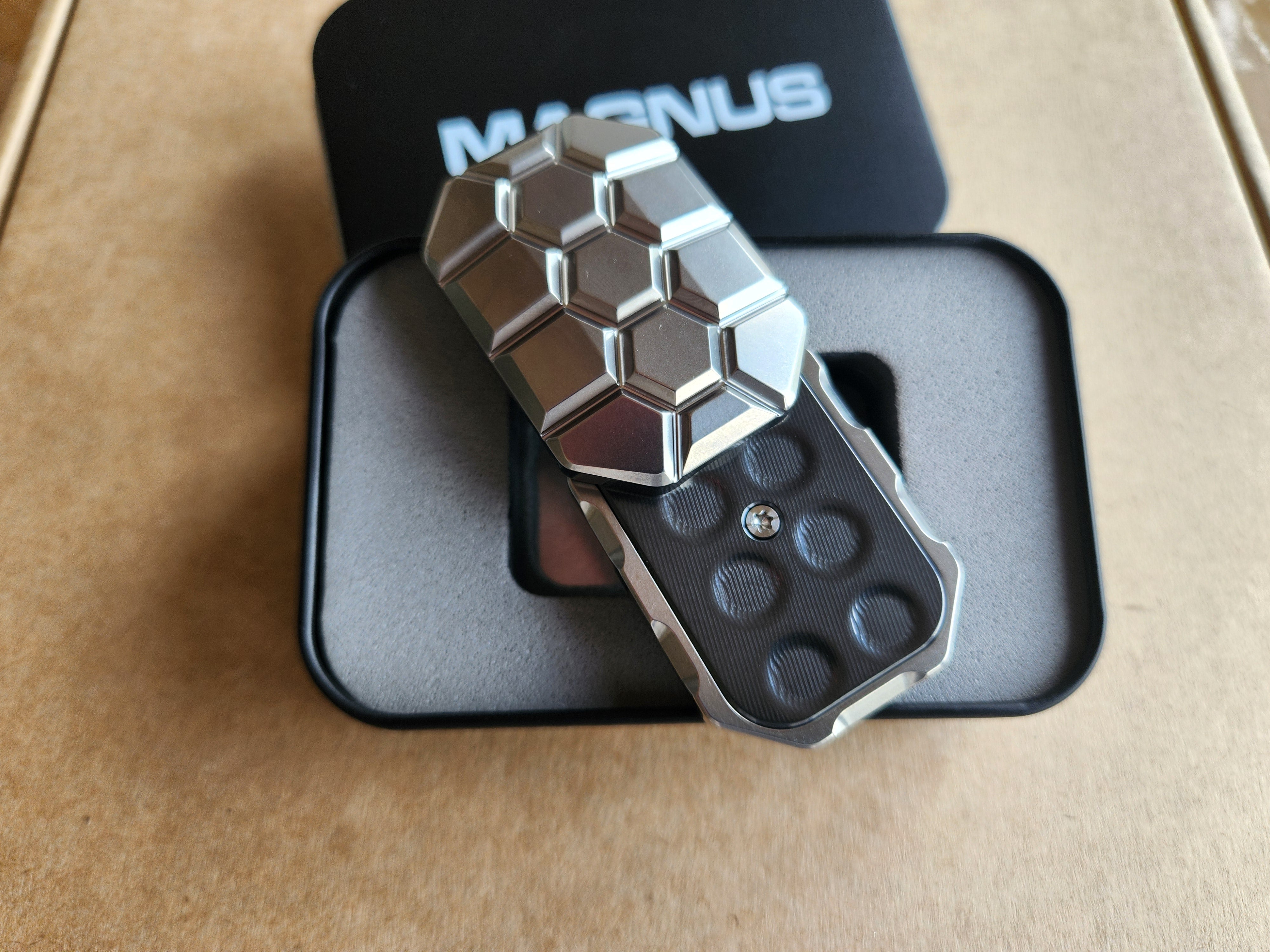 Titanium - SD054 - Turtle 3-Click
