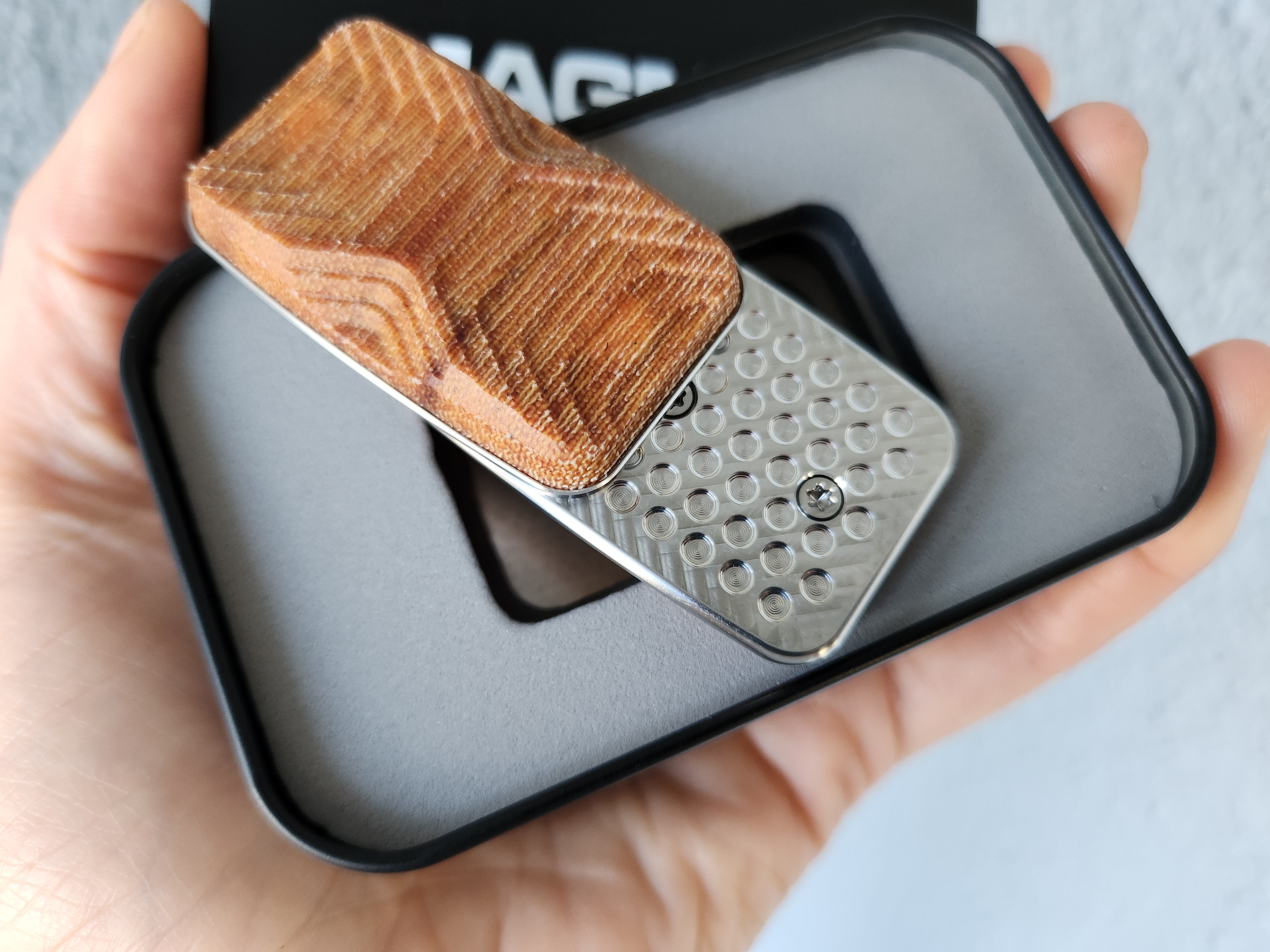Micarta Slider SB020 - SuperGrub 3-Click