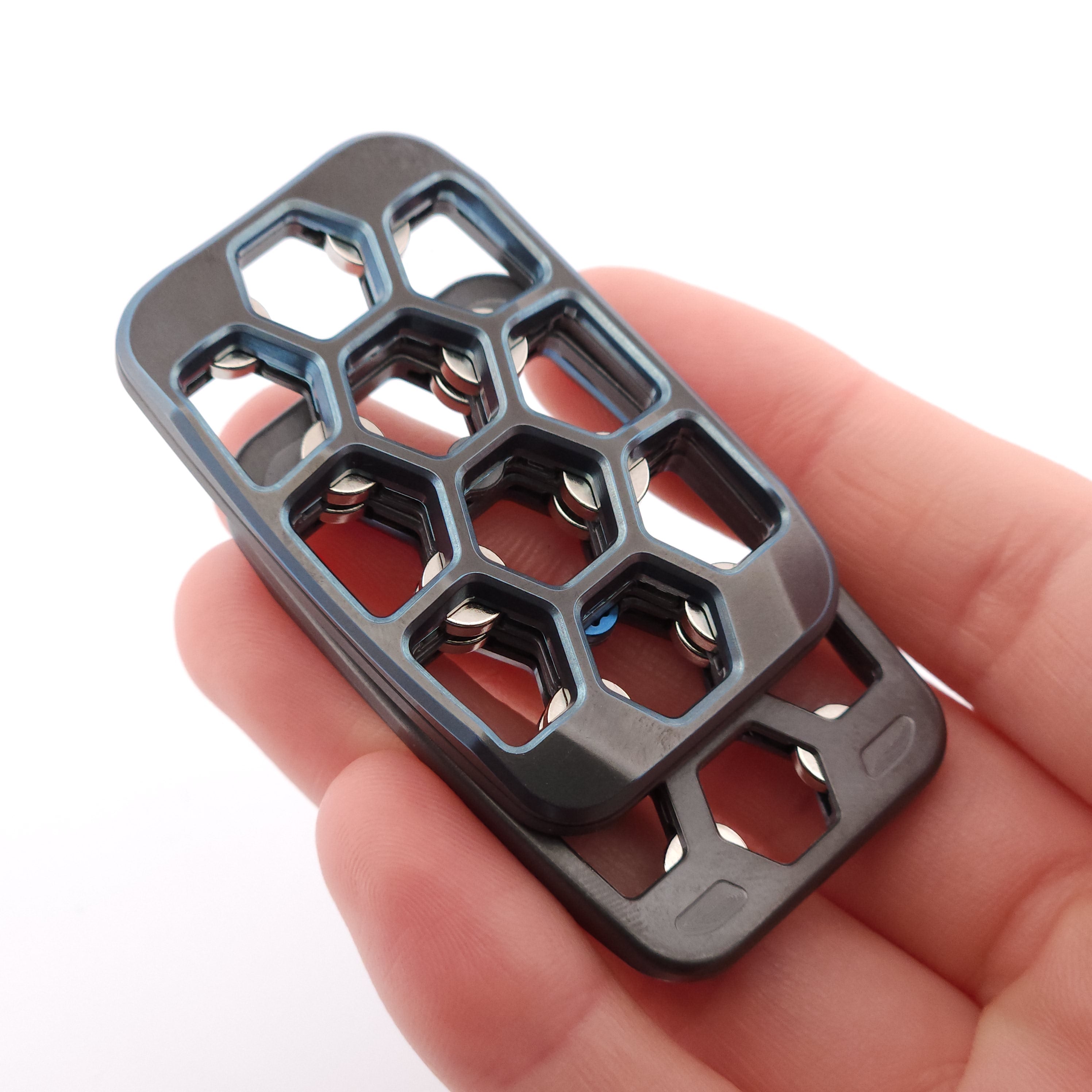 ZAD432 - Skelly Hex