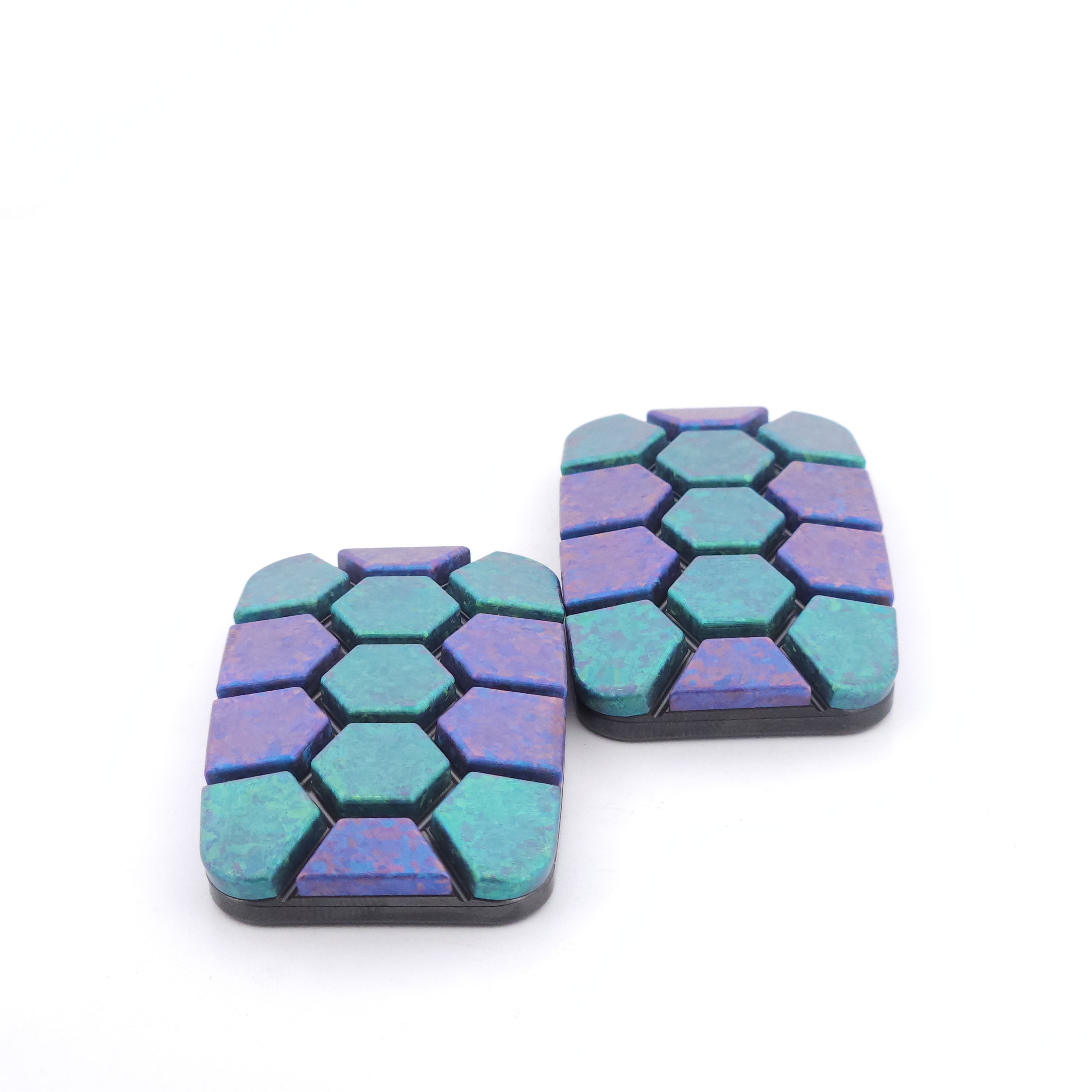 EX-040-E : Mosaic Turtle