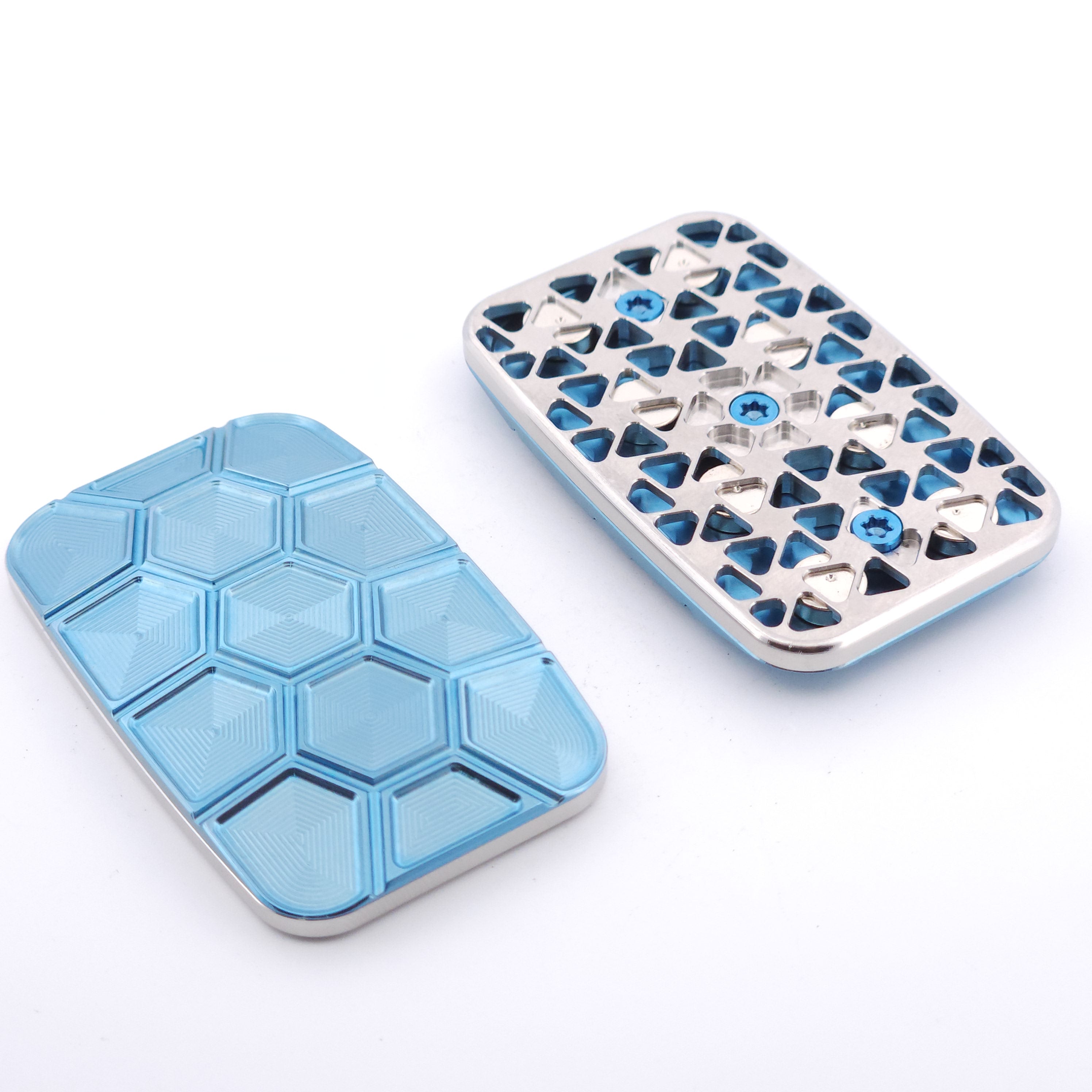 TAH275 - Flat Turtle "Inverse"
