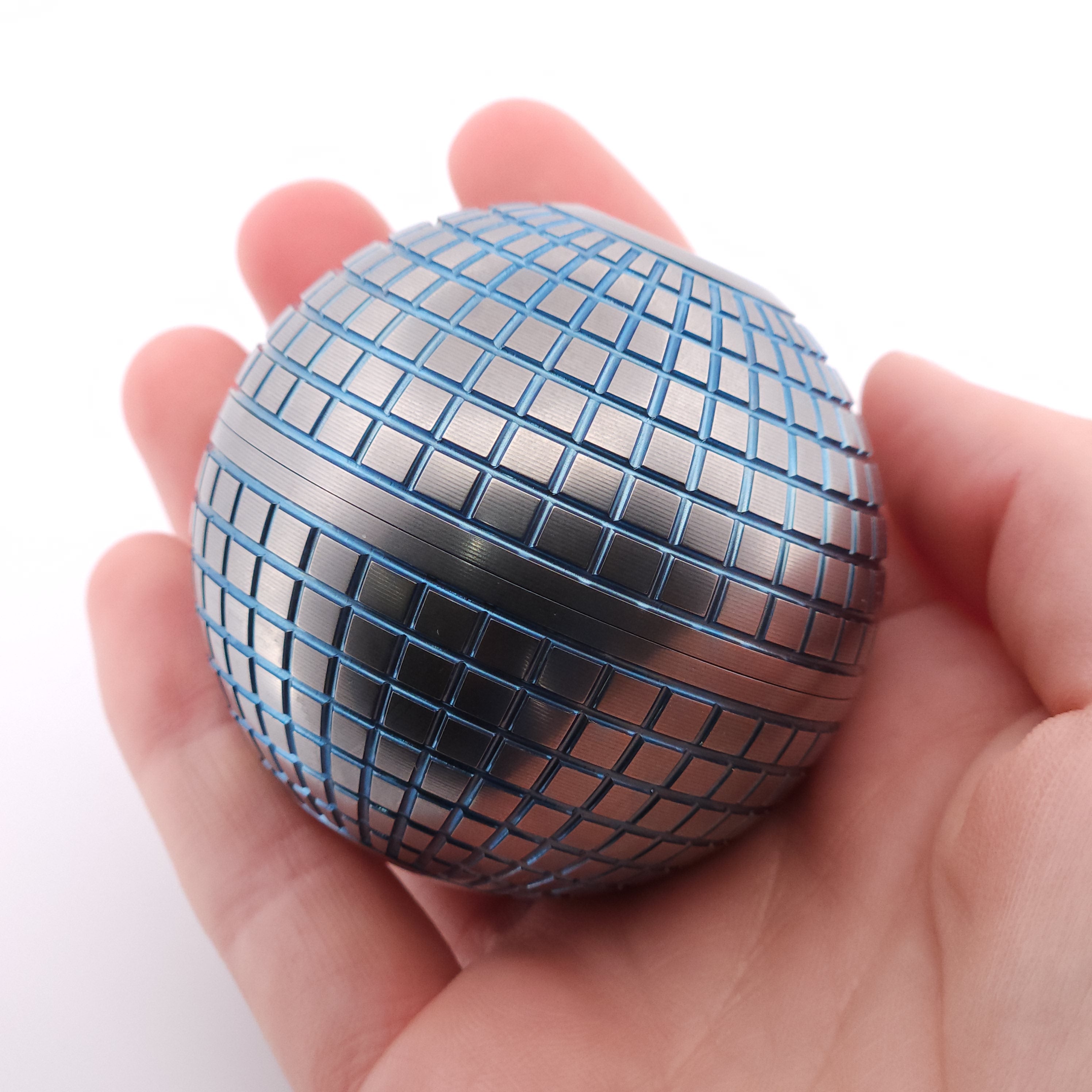 XXX001 - Titanium Ball