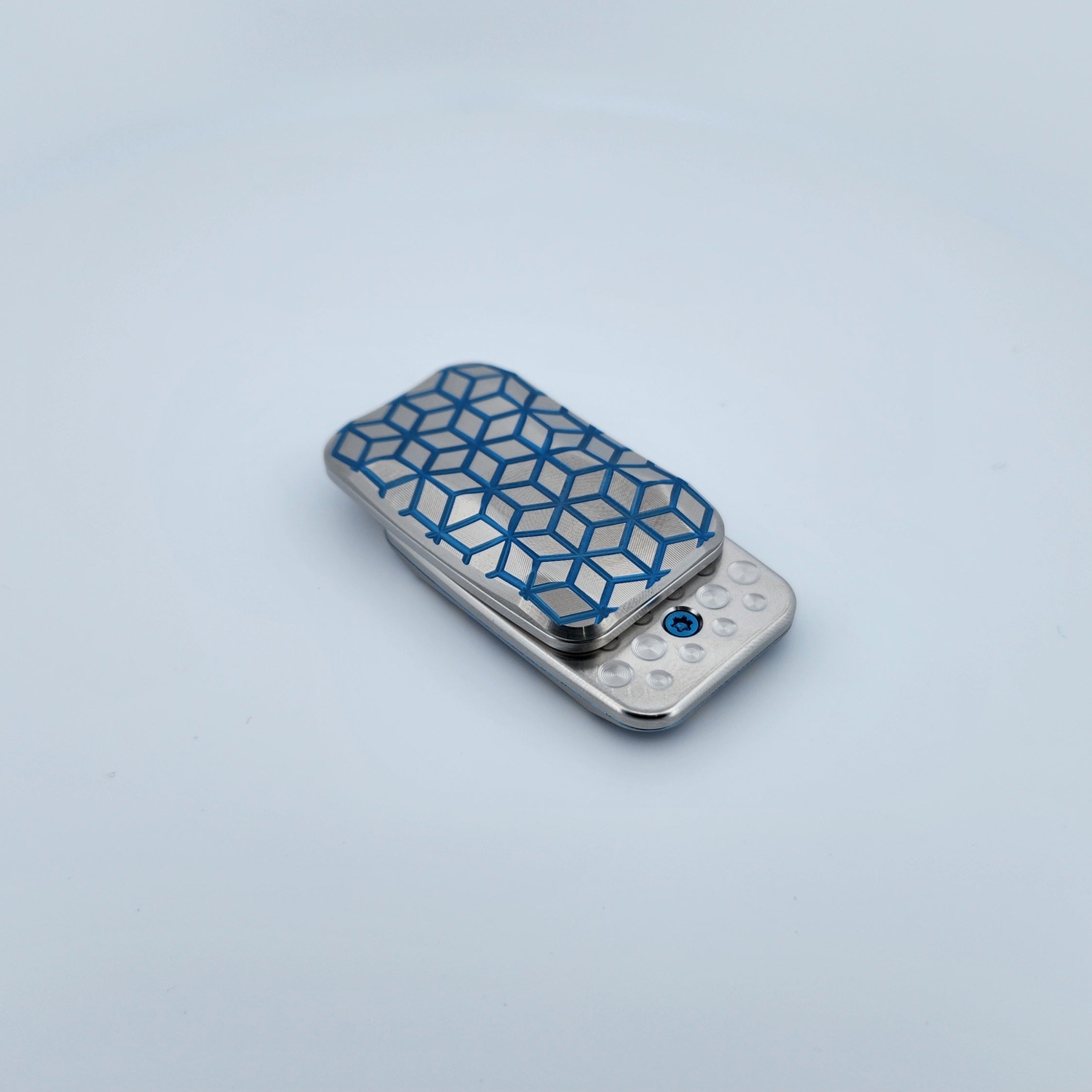 Titanium - SE326 - Squashed Toad "Box"