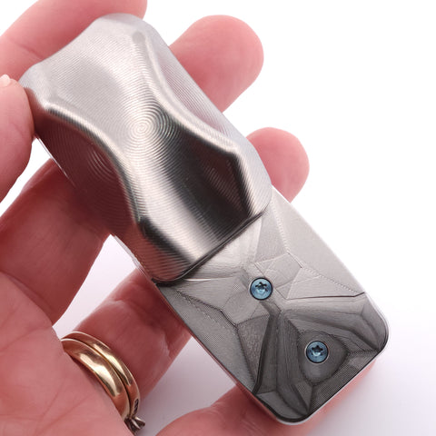 Titanium TAA053 -  Fat Toad 