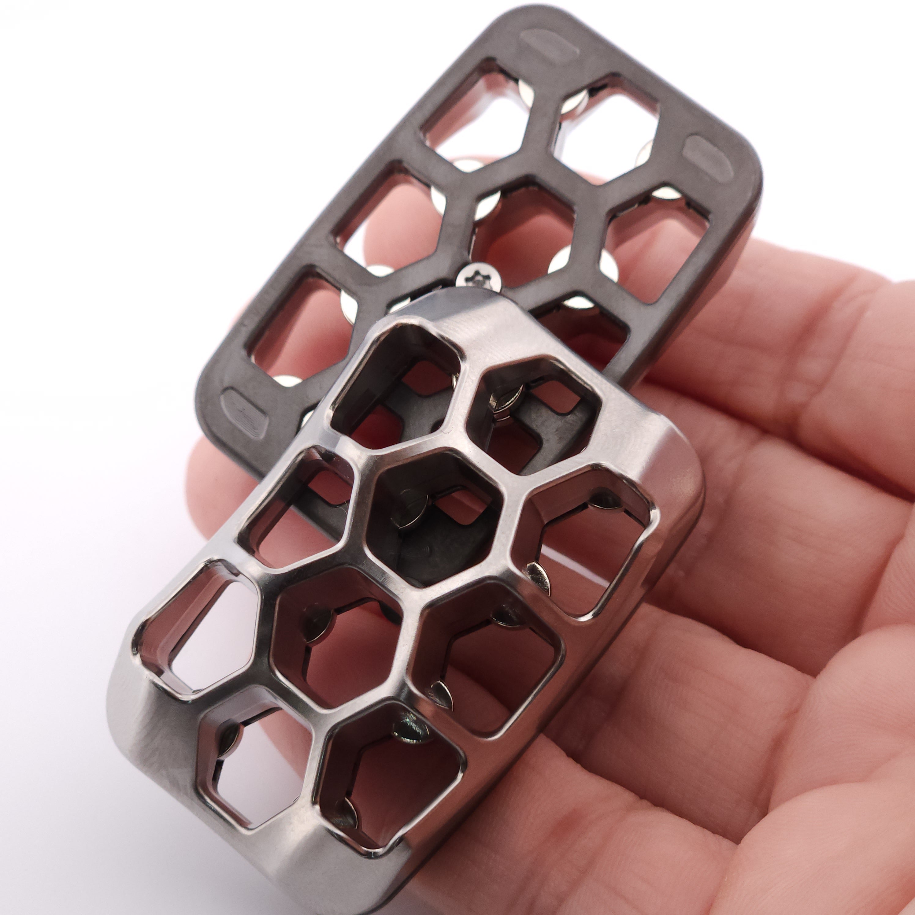 TAF329 - "Fat" Skelly Hex