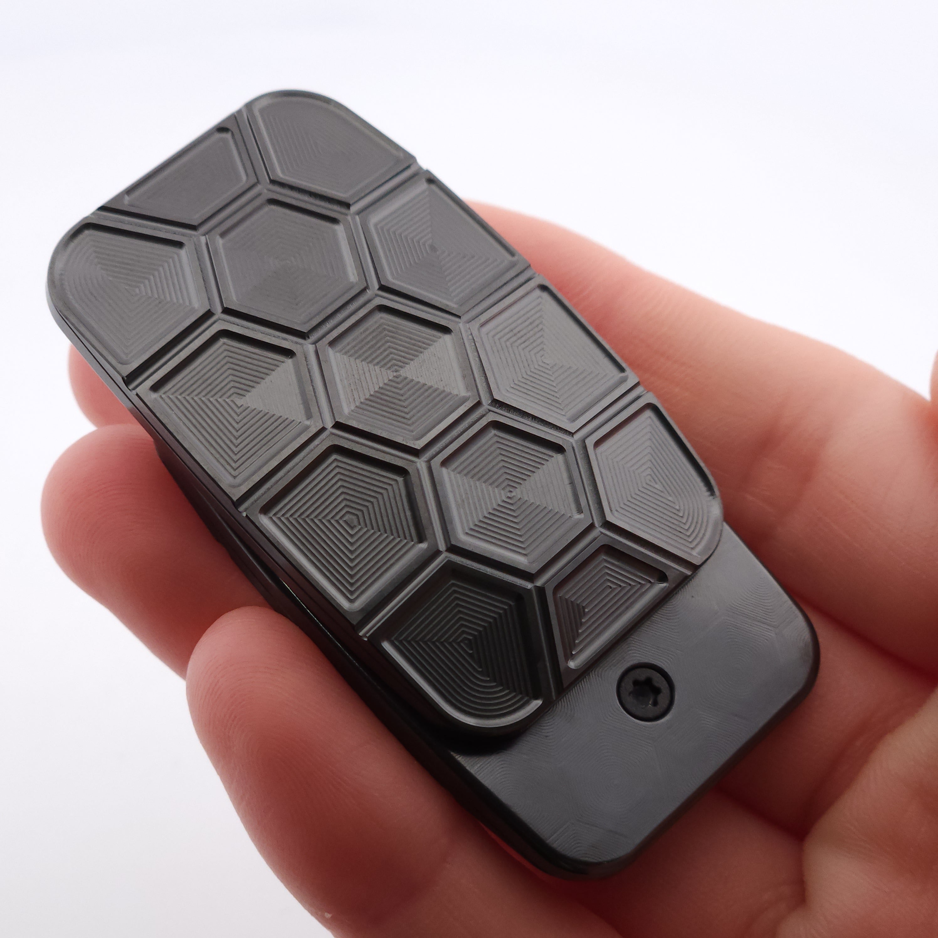 ZAD451 - Flat Turtle "Inverse"