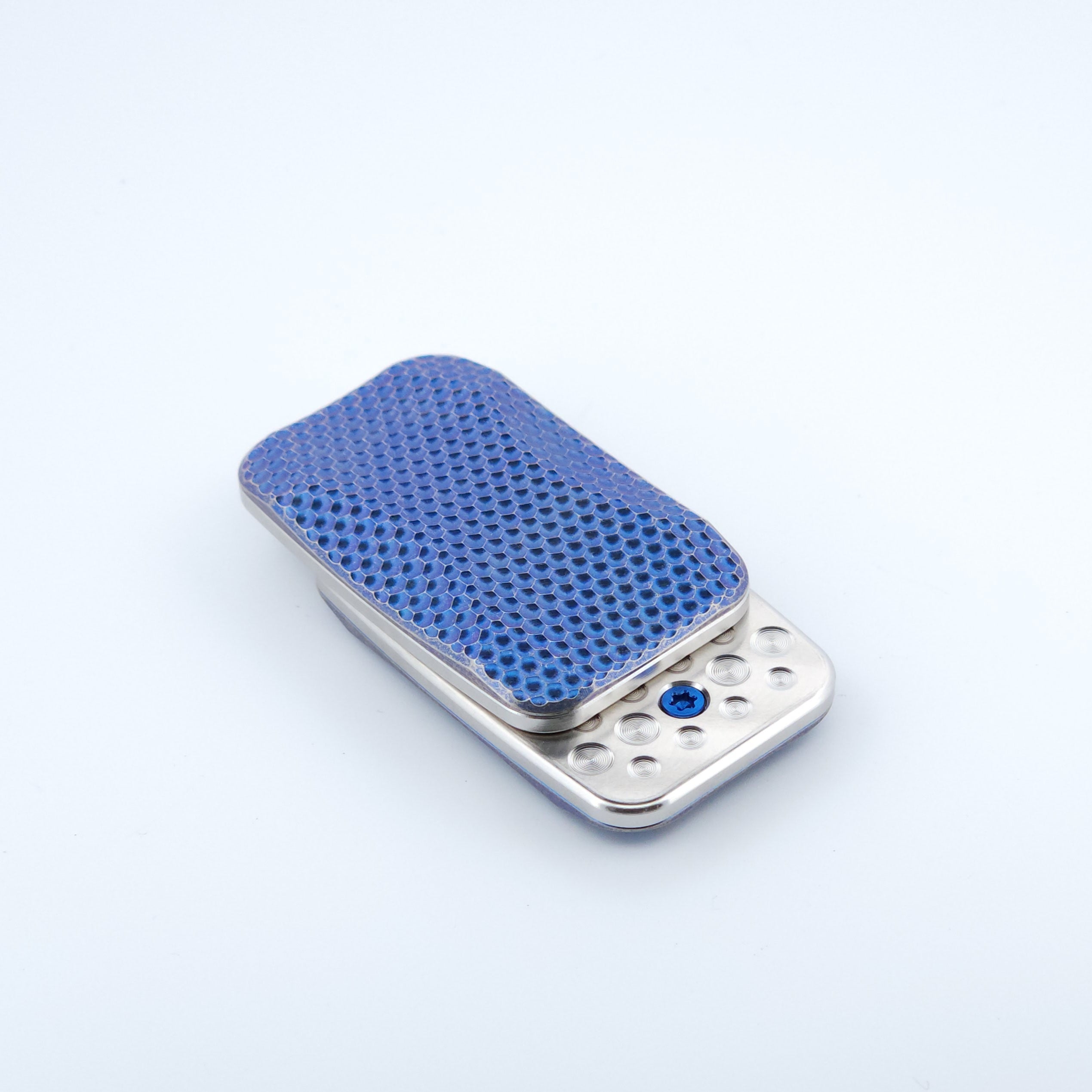 Titanium - SE383 - Squashed Toad "Golf Ball"