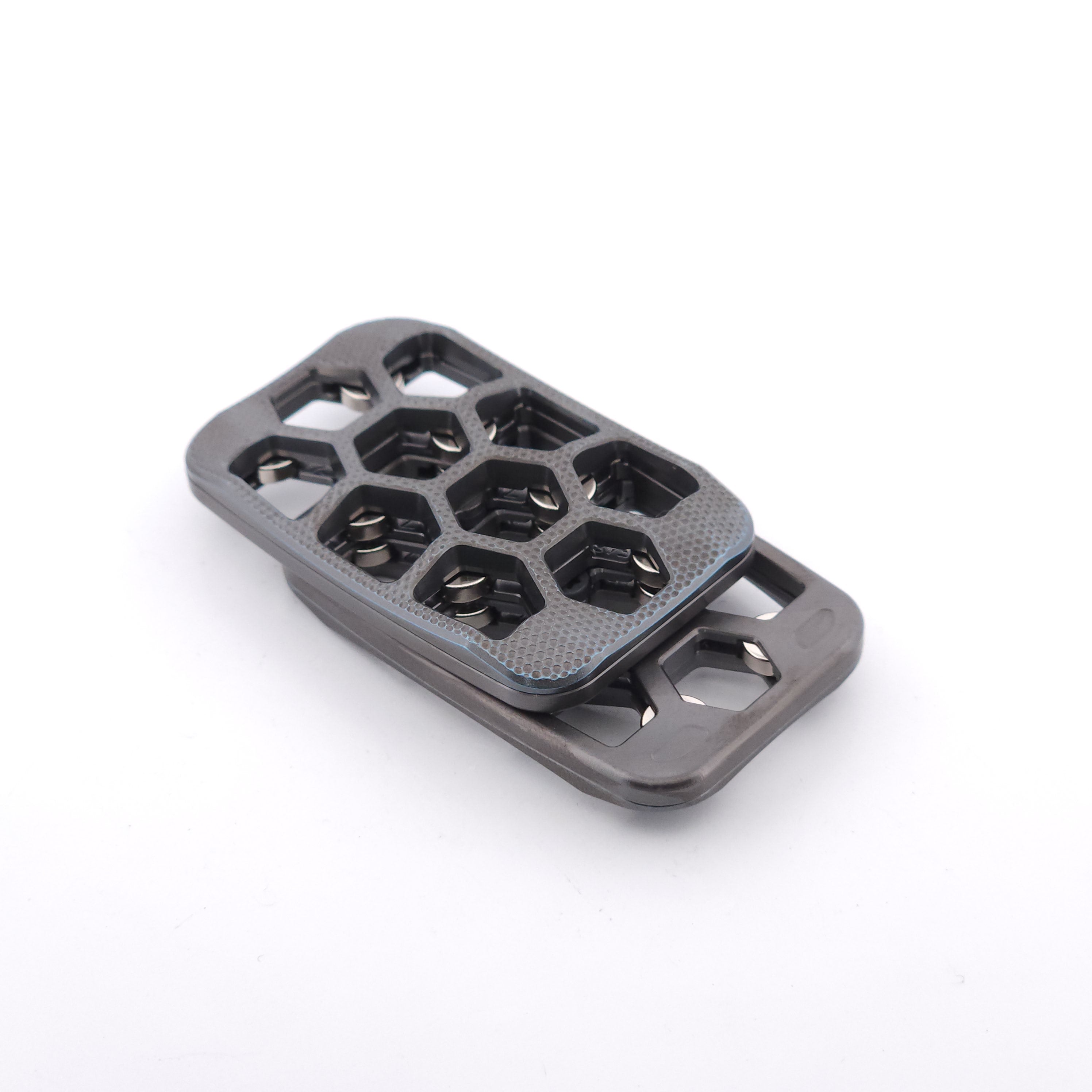 ZA-291-F: Skelly Hex "Fine Golf"