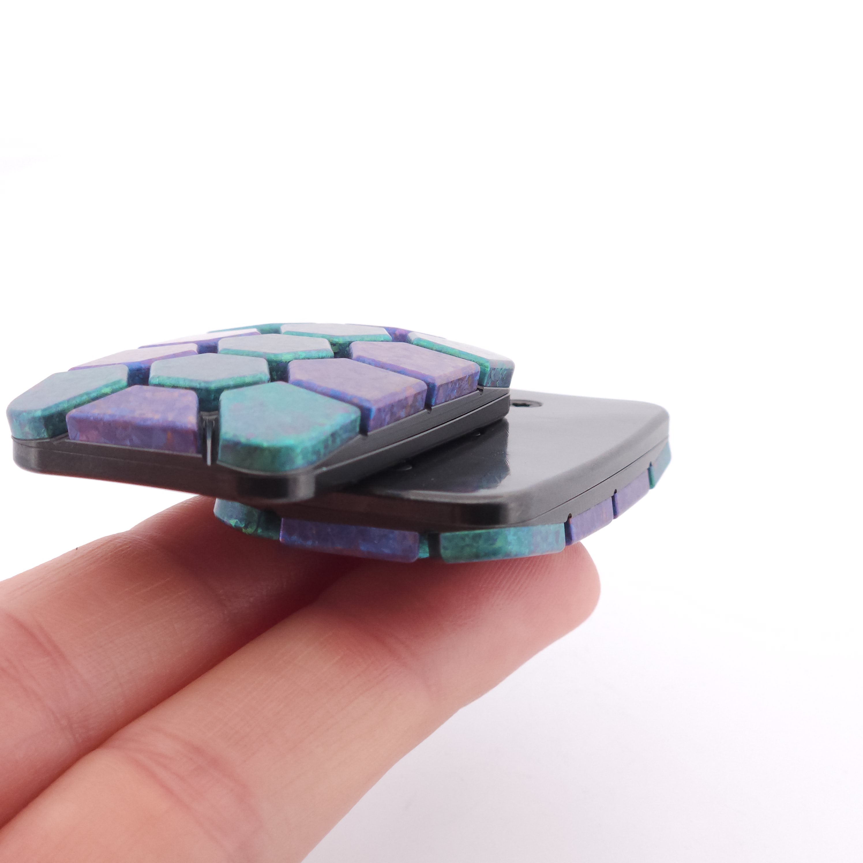 EX-040-E : Mosaic Turtle
