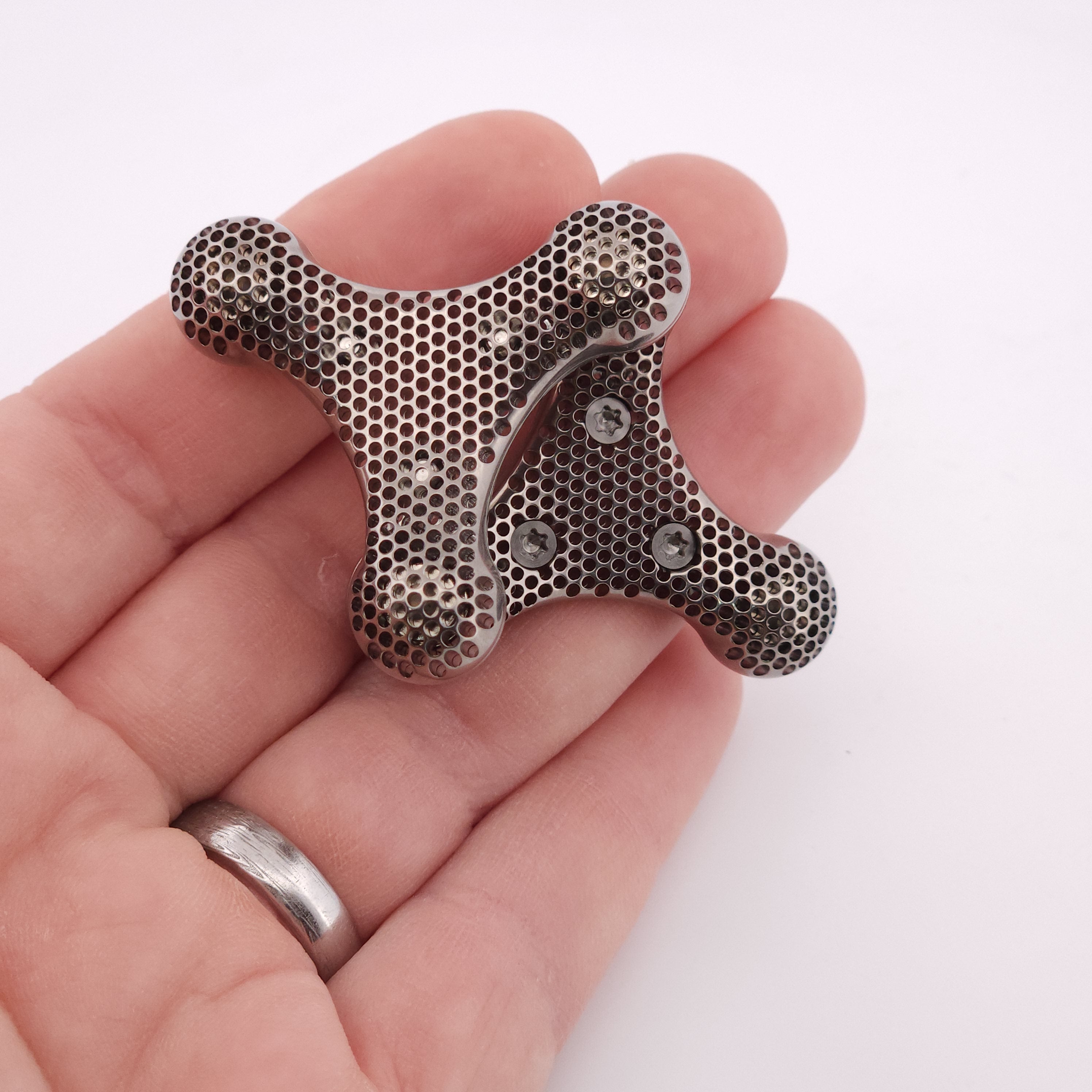 AF-047-A : Mini Atom "Skelly"