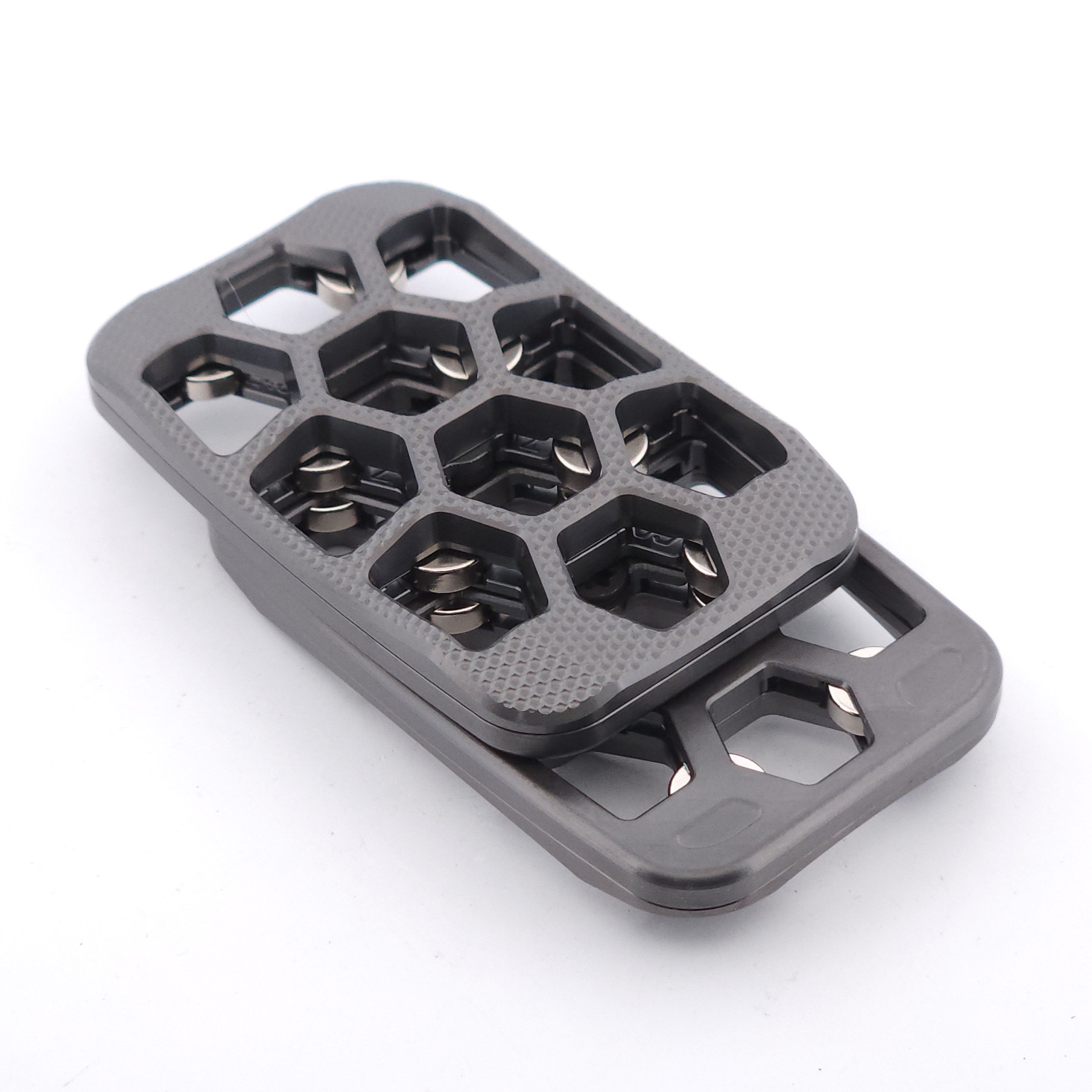 ZAF240 - Skelly Hex "Fine Golf"