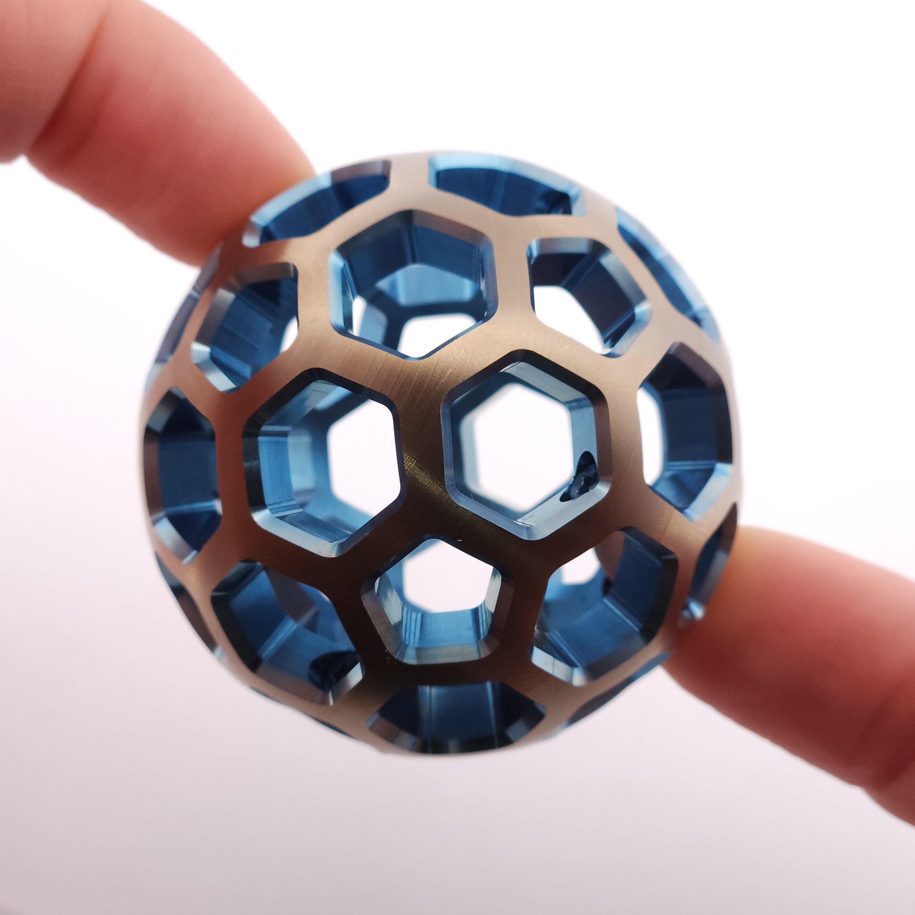 MB-003-A: MagBall "Hex"