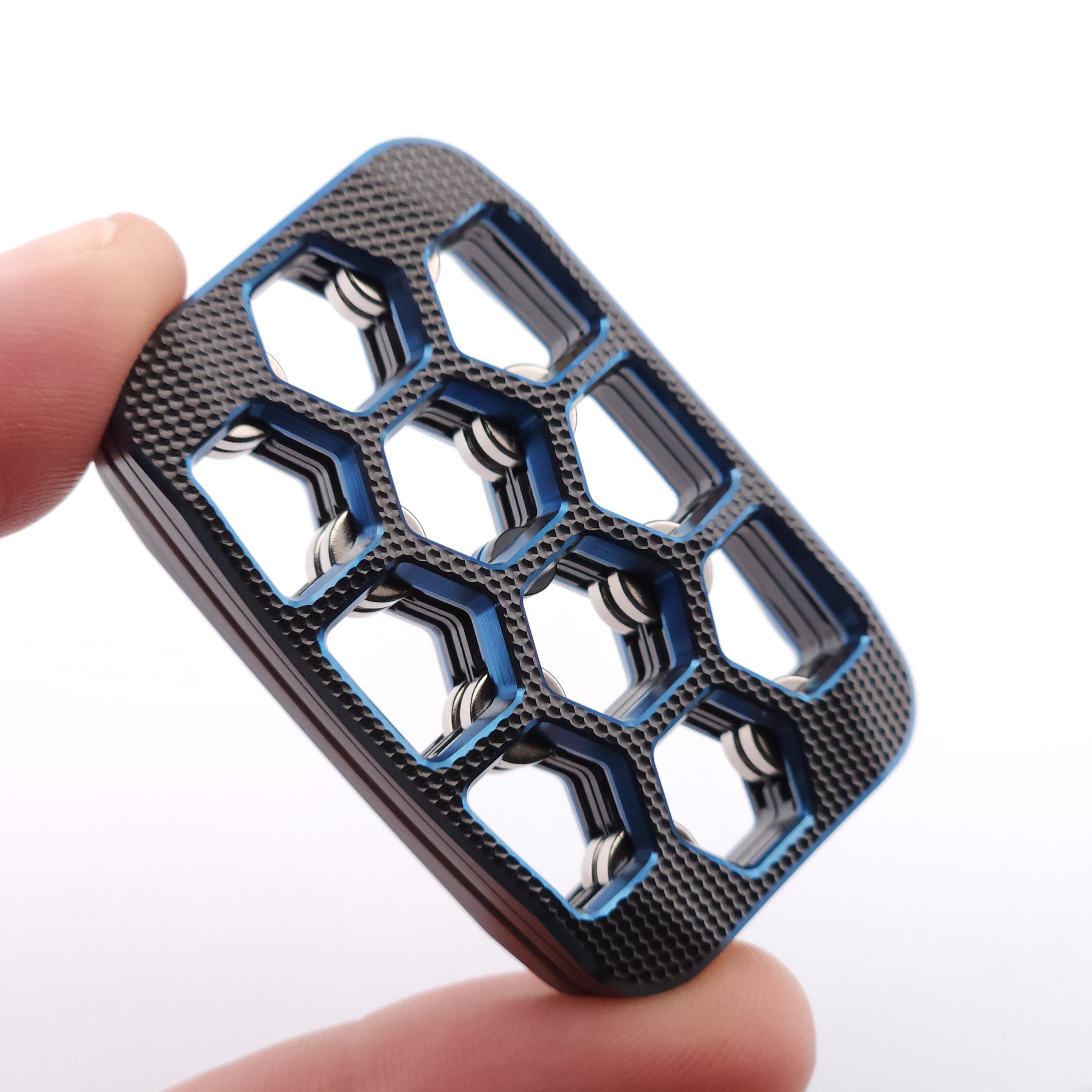 ZAD496- Skelly Hex "Fine Golf"