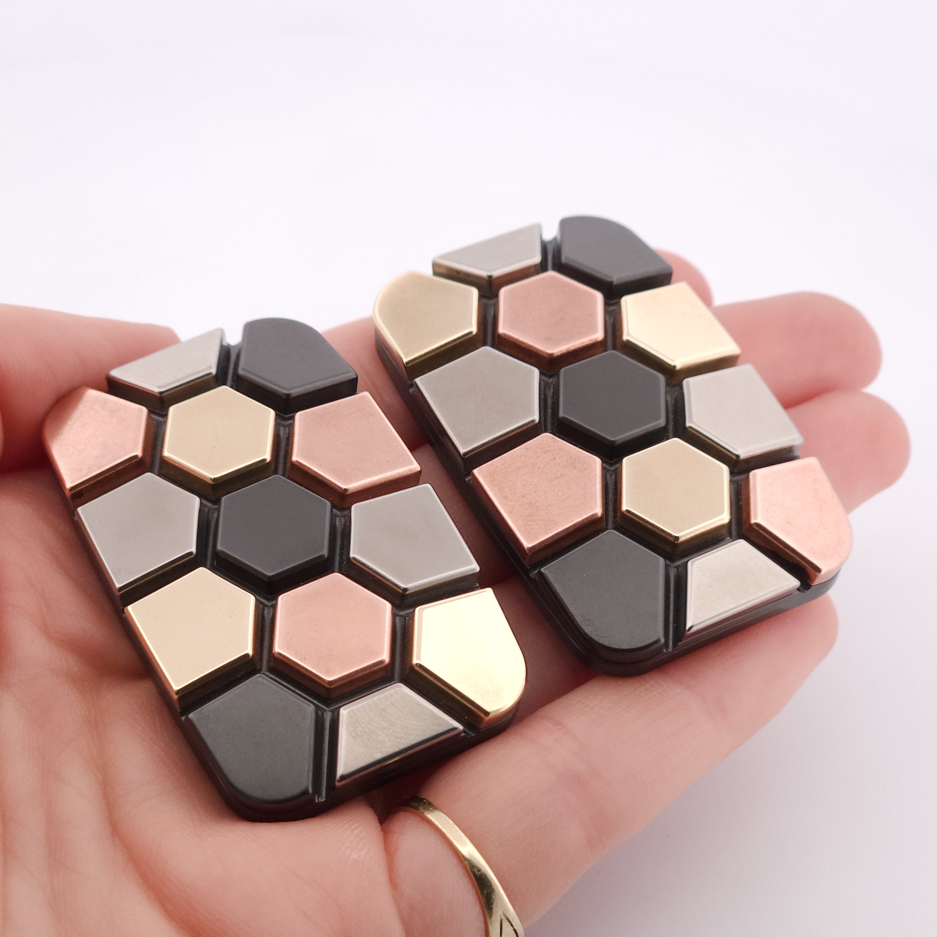 XAA033 - Custom Build - Mosaic Turtle