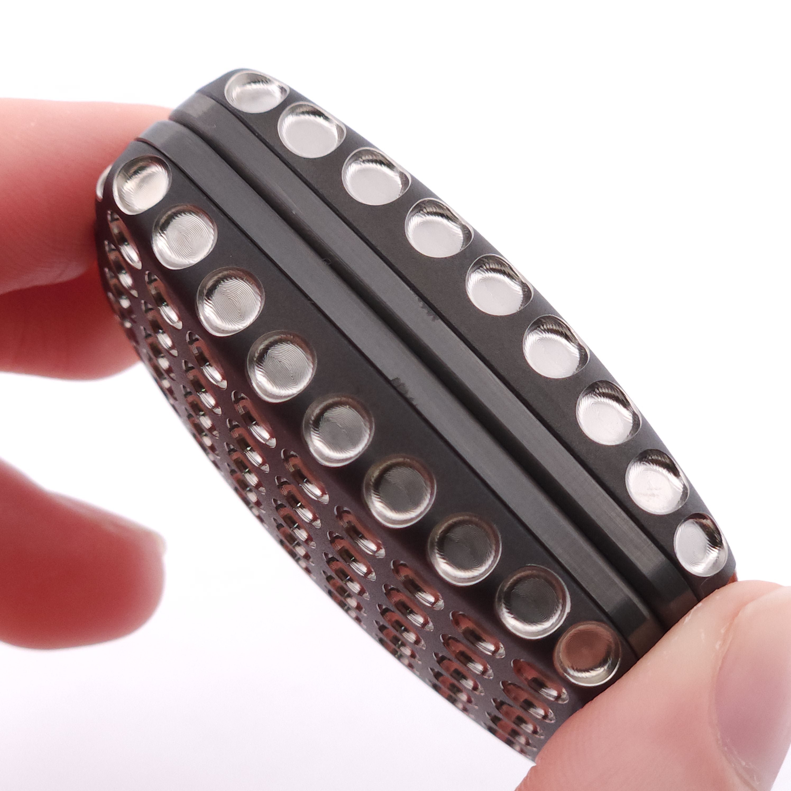 MagLab™ Custom Slider: MMQ065 - Pebble "Dimple" (BLEM)