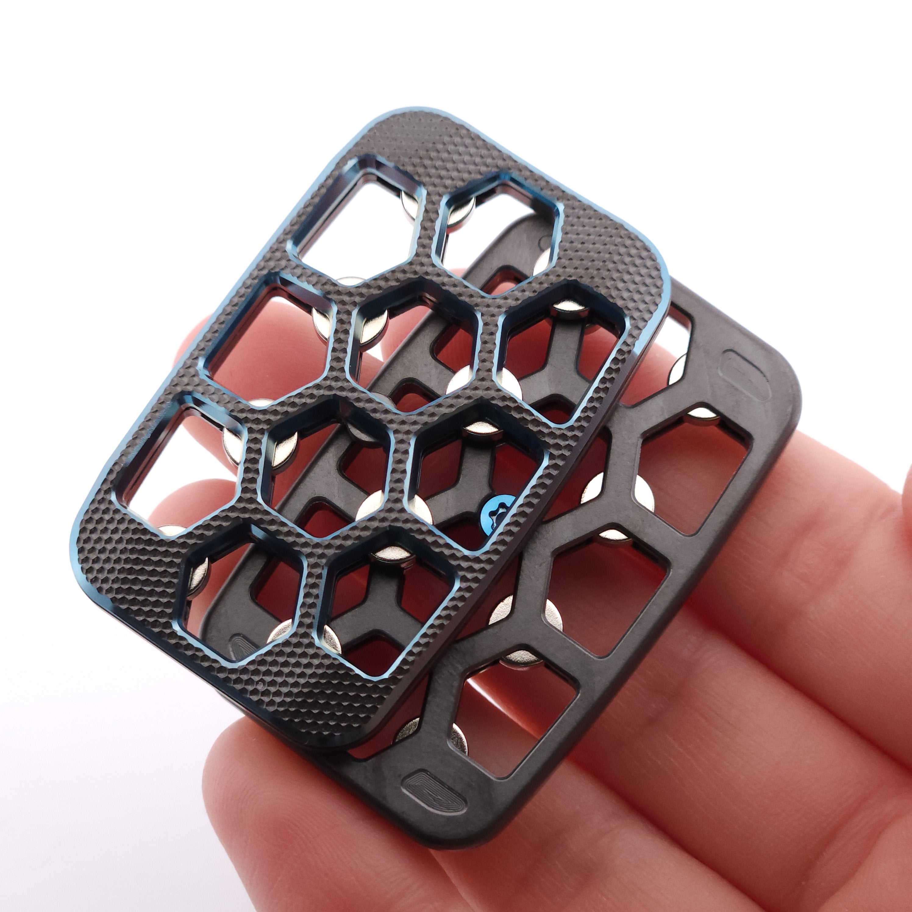 ZAD440 - Skelly Hex "Fine Golf"