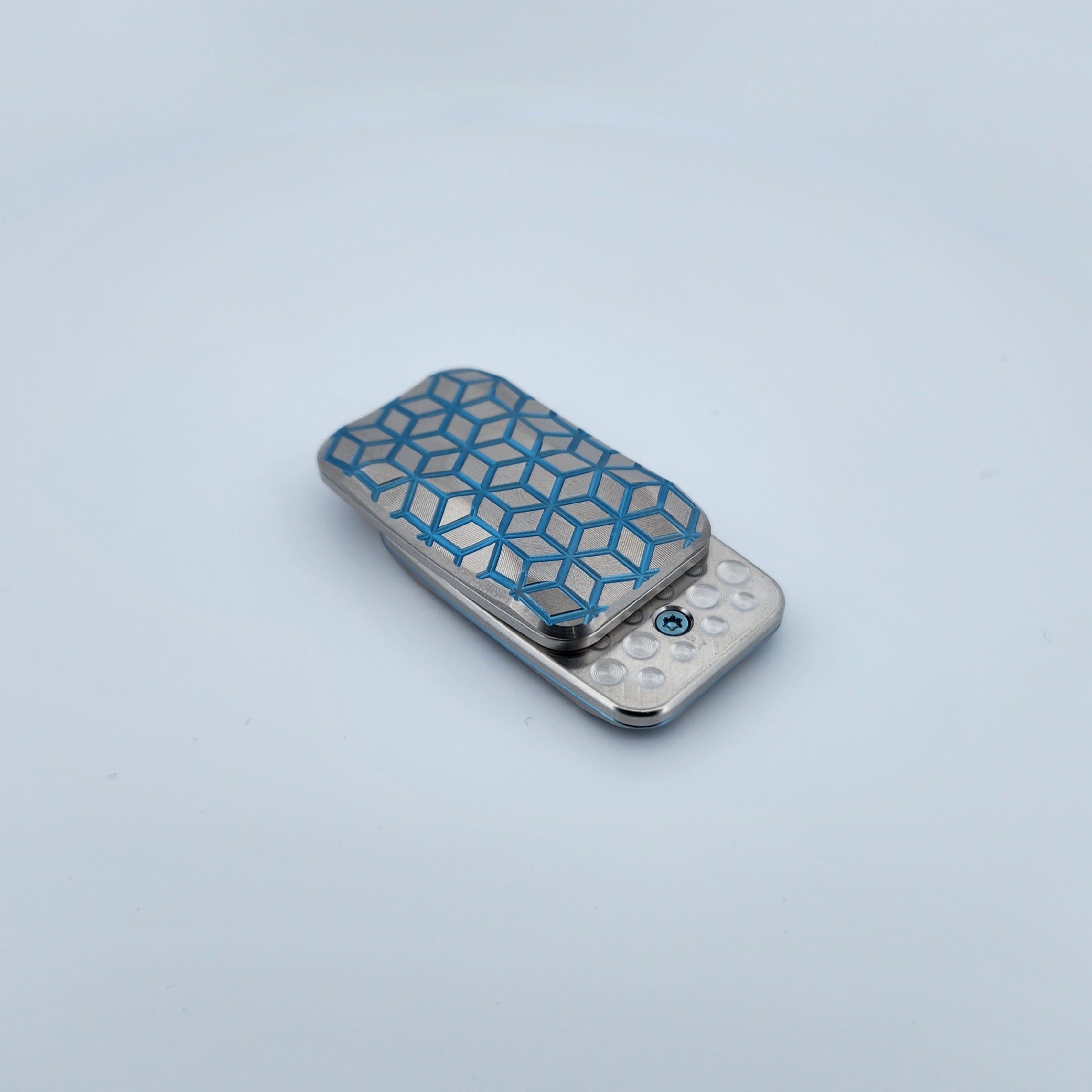 Titanium - SE321 - Squashed Toad "Box"