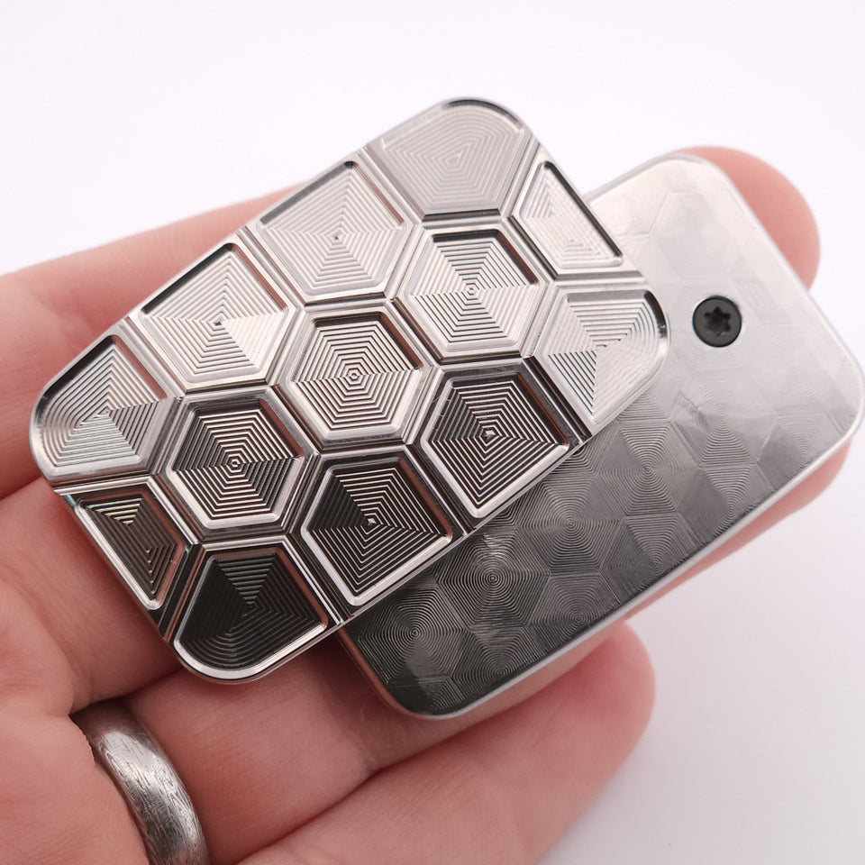 TAH342 - Flat Turtle "Inverse"