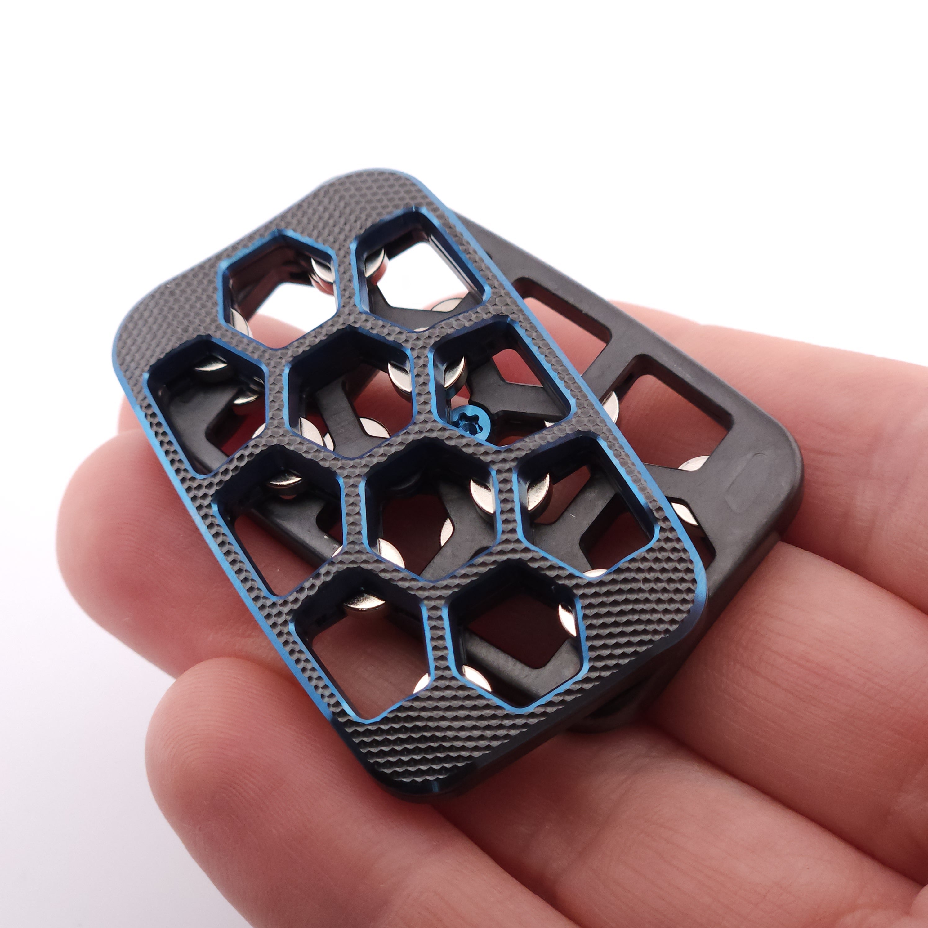 ZAD496- Skelly Hex "Fine Golf"