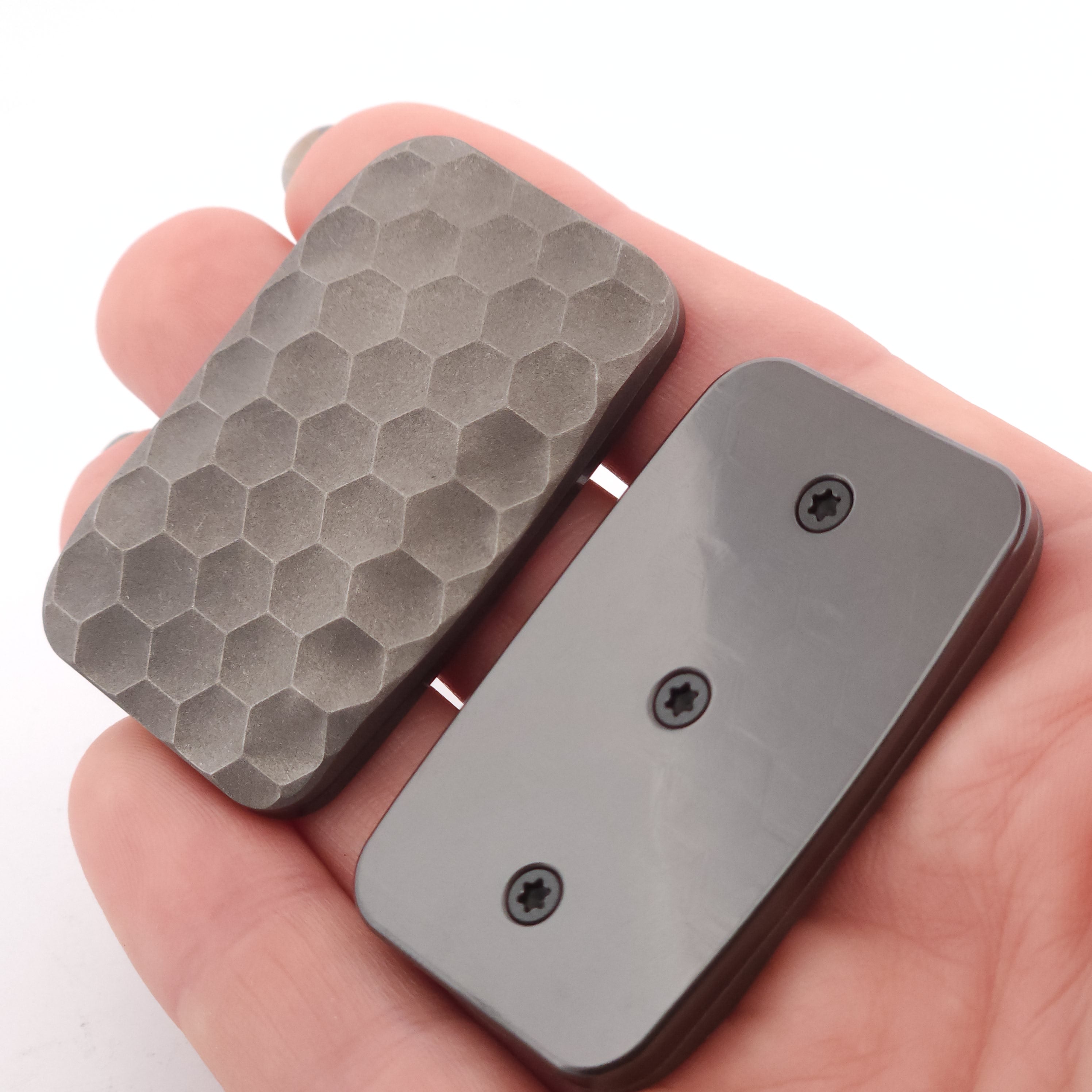 TA-326-L: "HexCore"