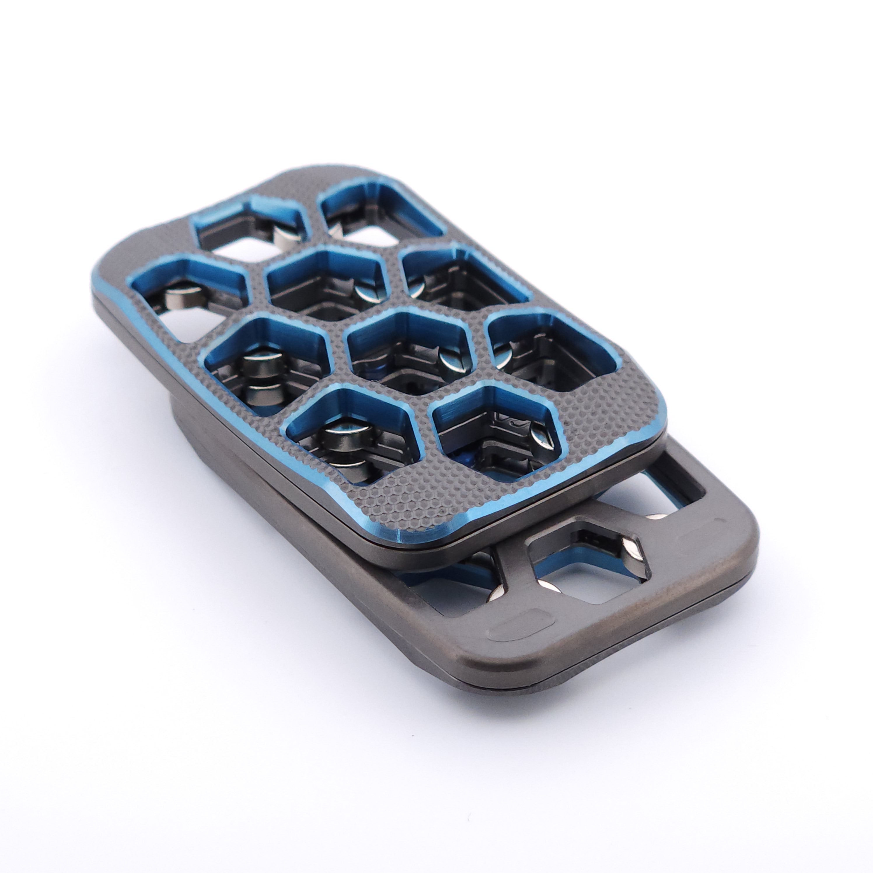 ZAD452 - Skelly Hex "Fine Golf"