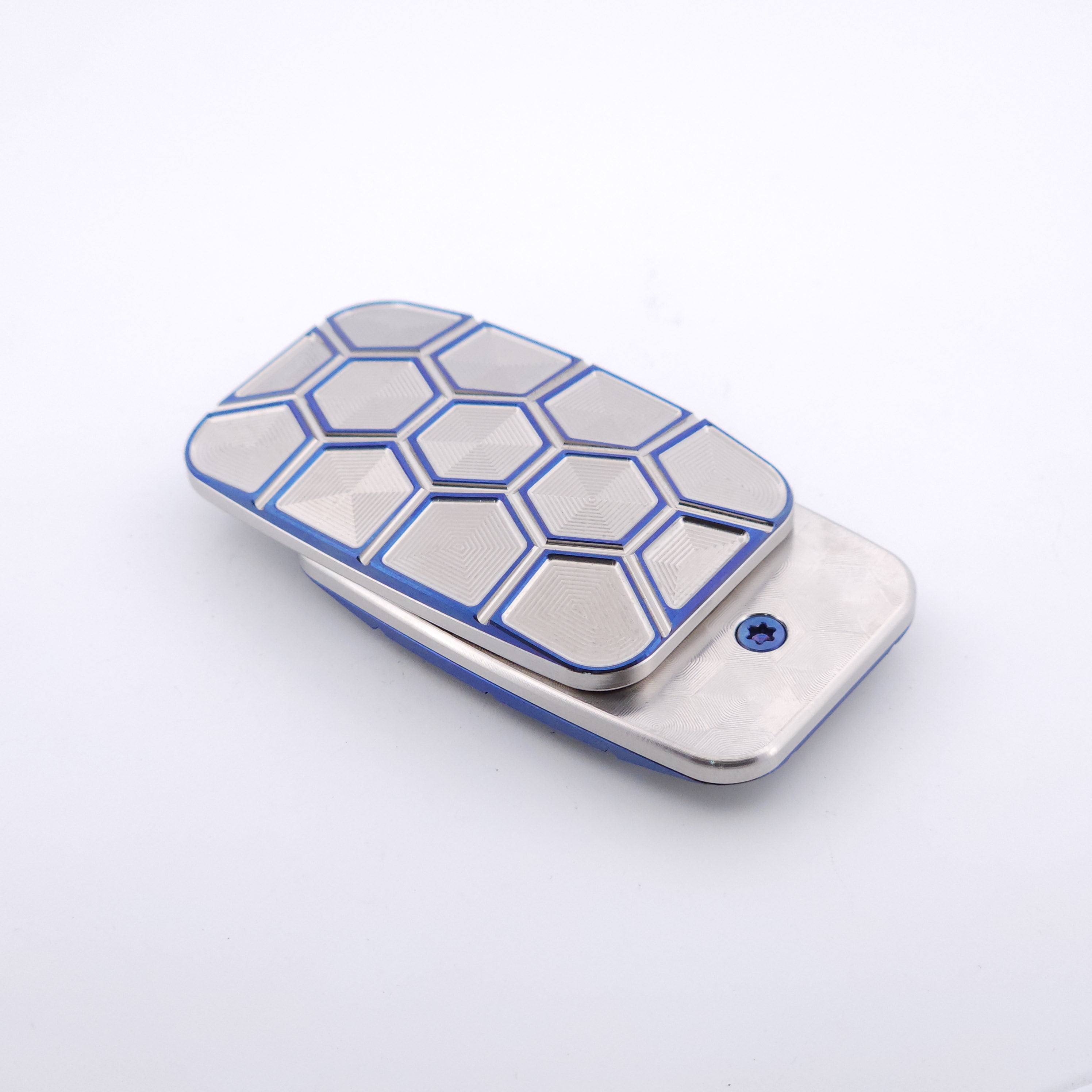 TAH210 - Flat Turtle "Inverse"