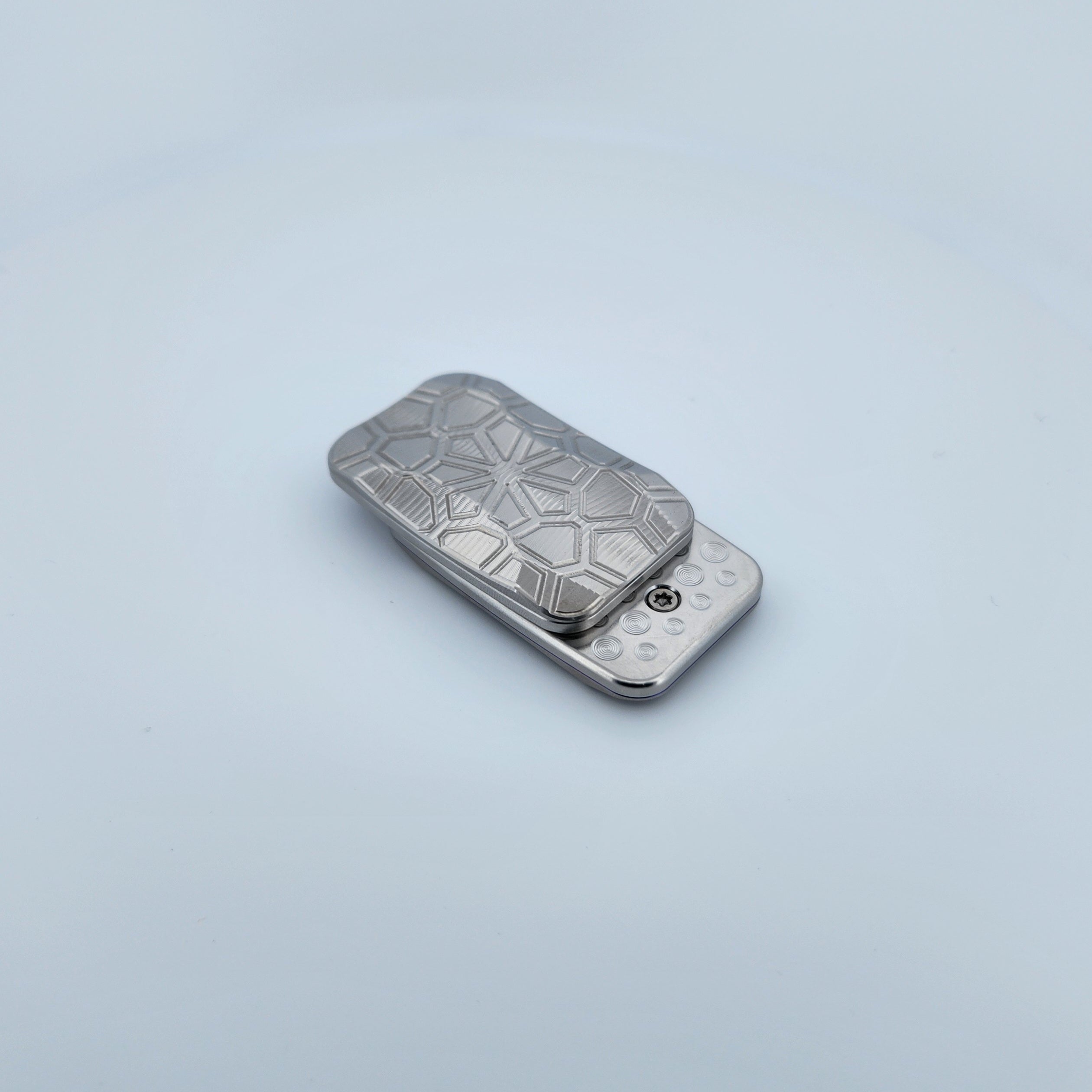Titanium - SE329 - Squashed Toad "Mandala"