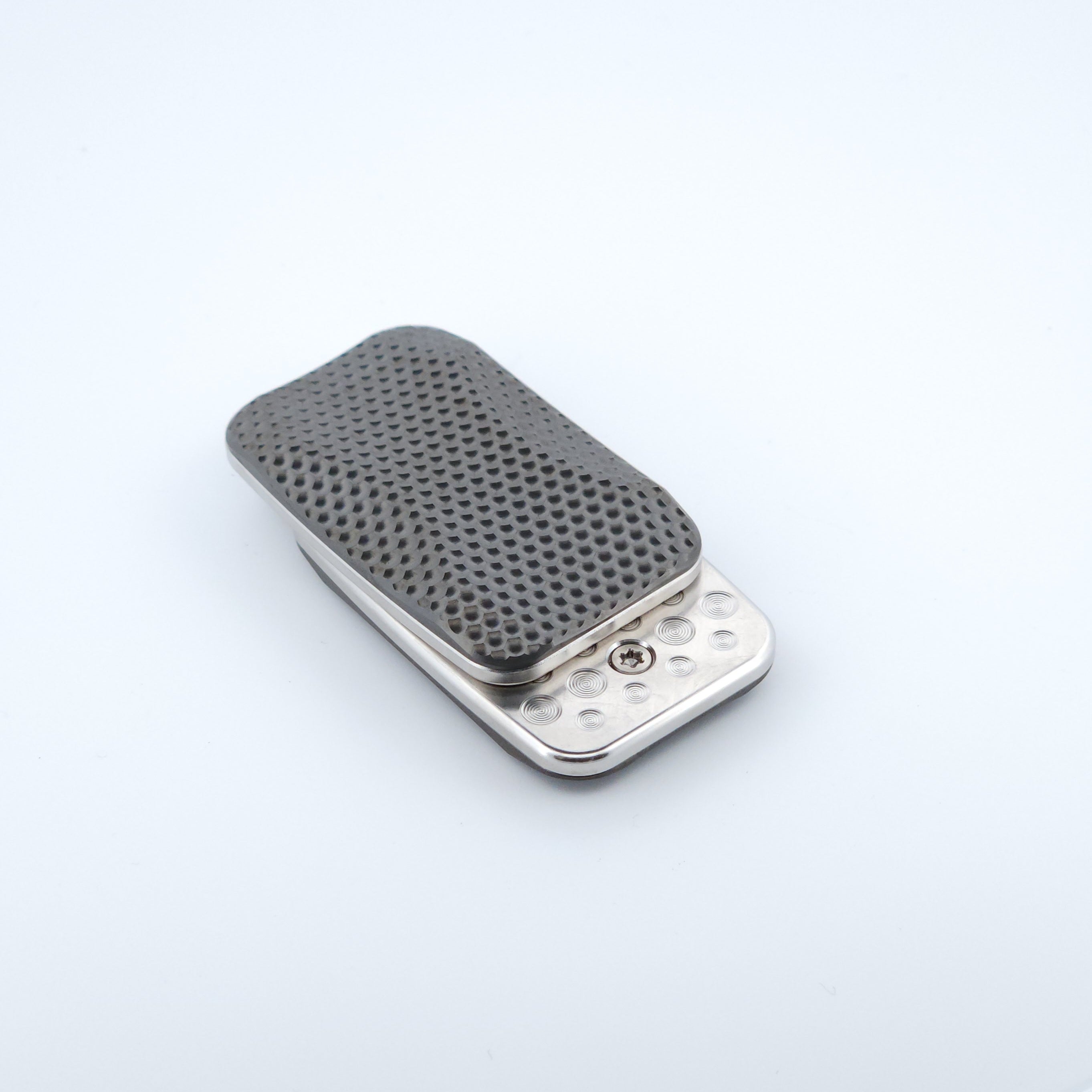 Zirconium - SE397 - Squashed Toad "Golf Ball"