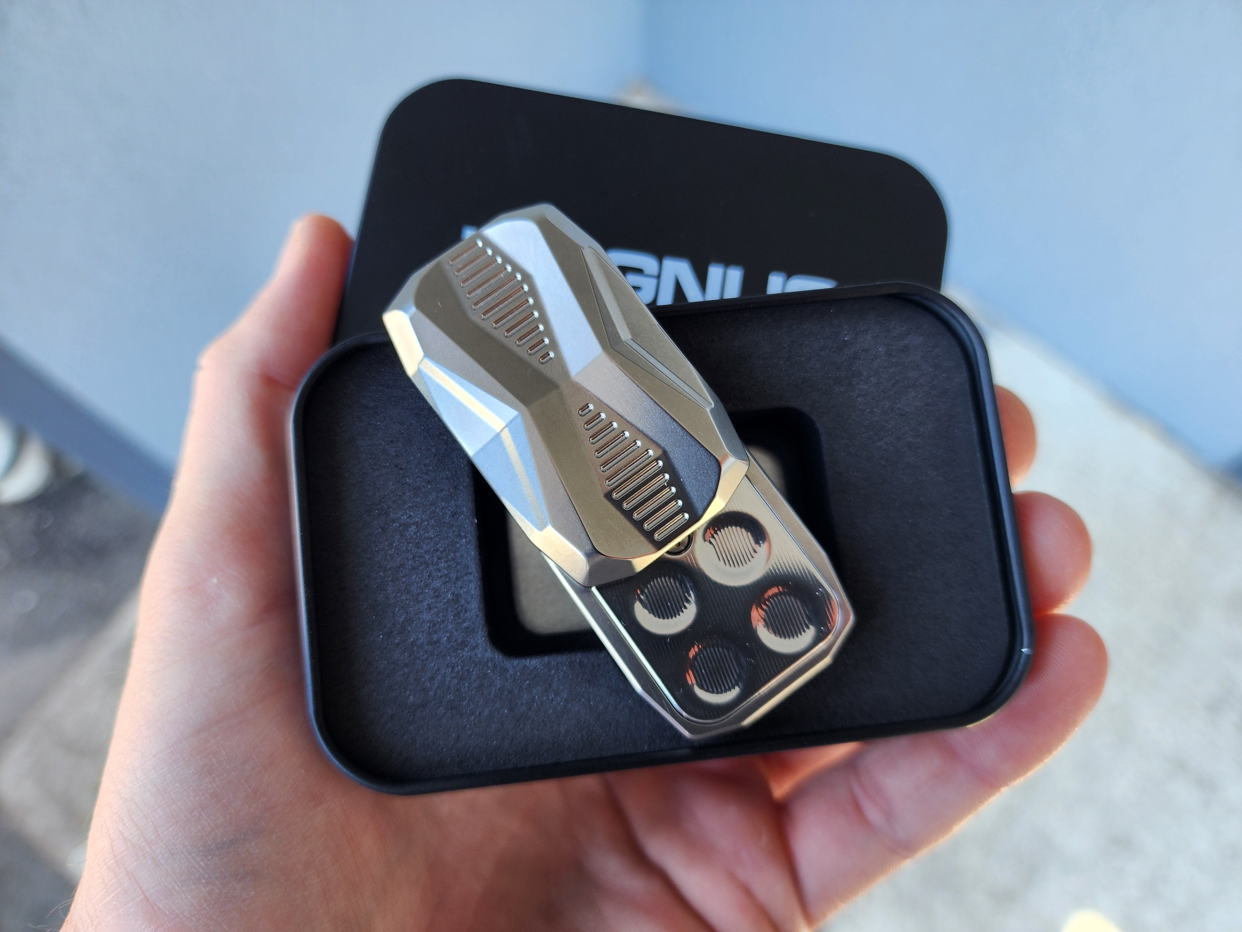 Titanium Slider SB061 - Stealth 3-Click