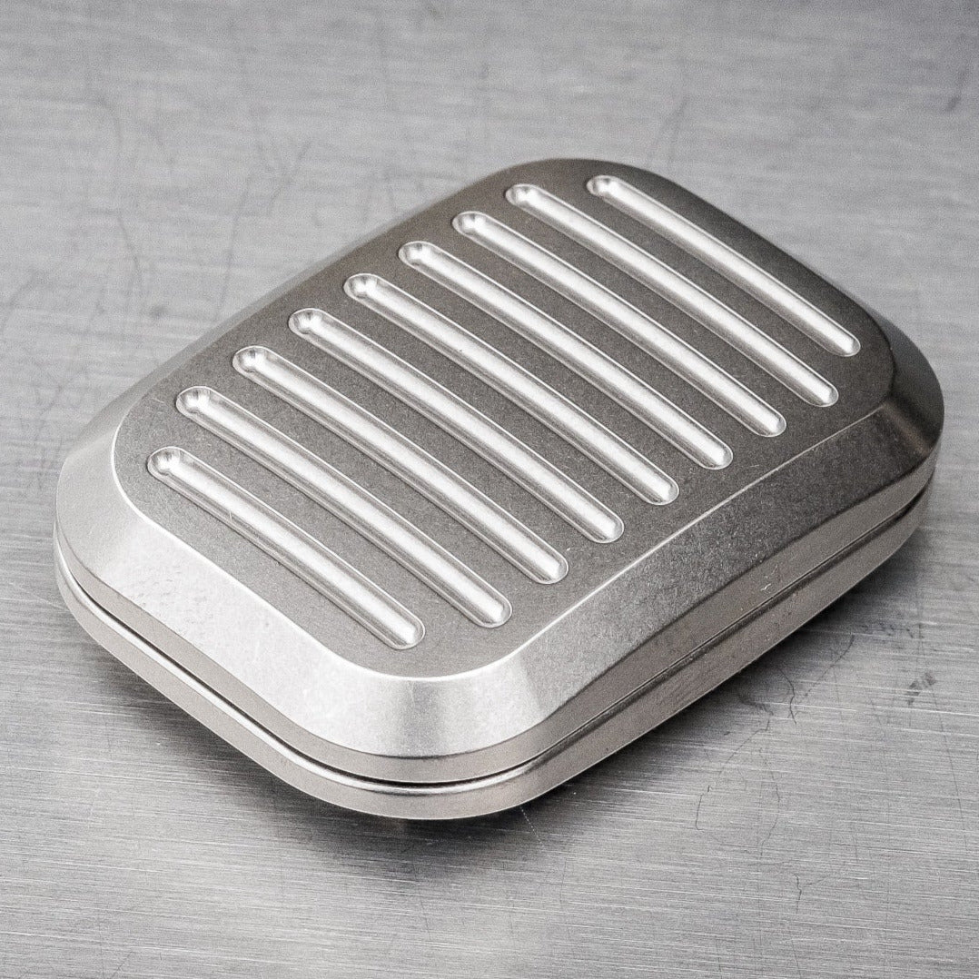 Groove™ - 2-Click Titanium Slider