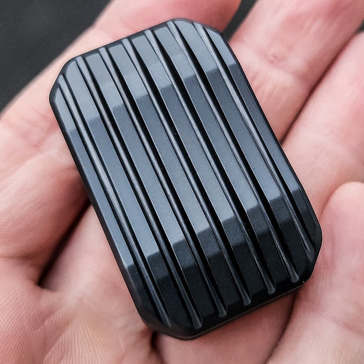 Egg Slicer™ - 3-Click Zirconium Slider