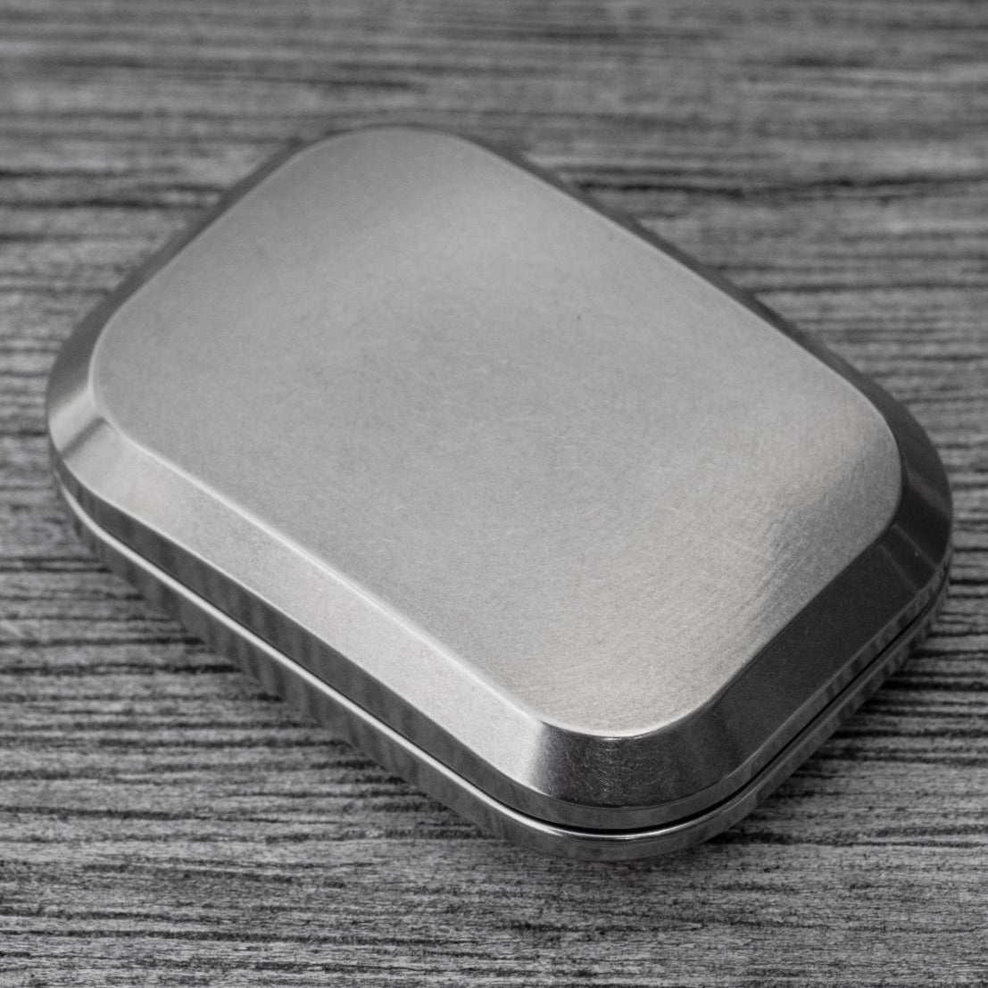 Pebble™ - 2-Click Titanium Slider